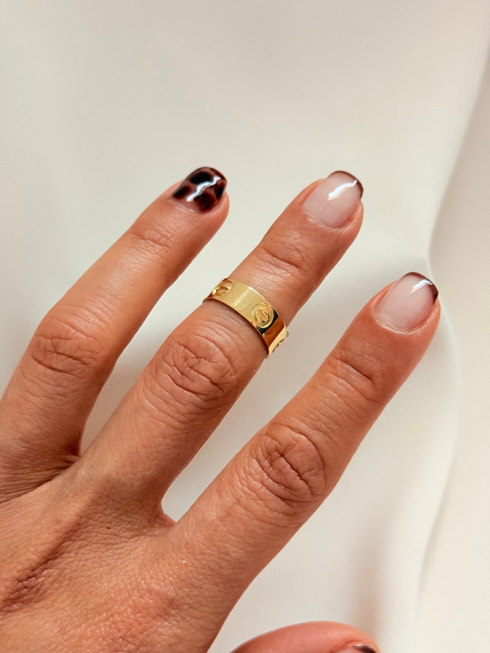 Love Ring 18k 6/2 Size