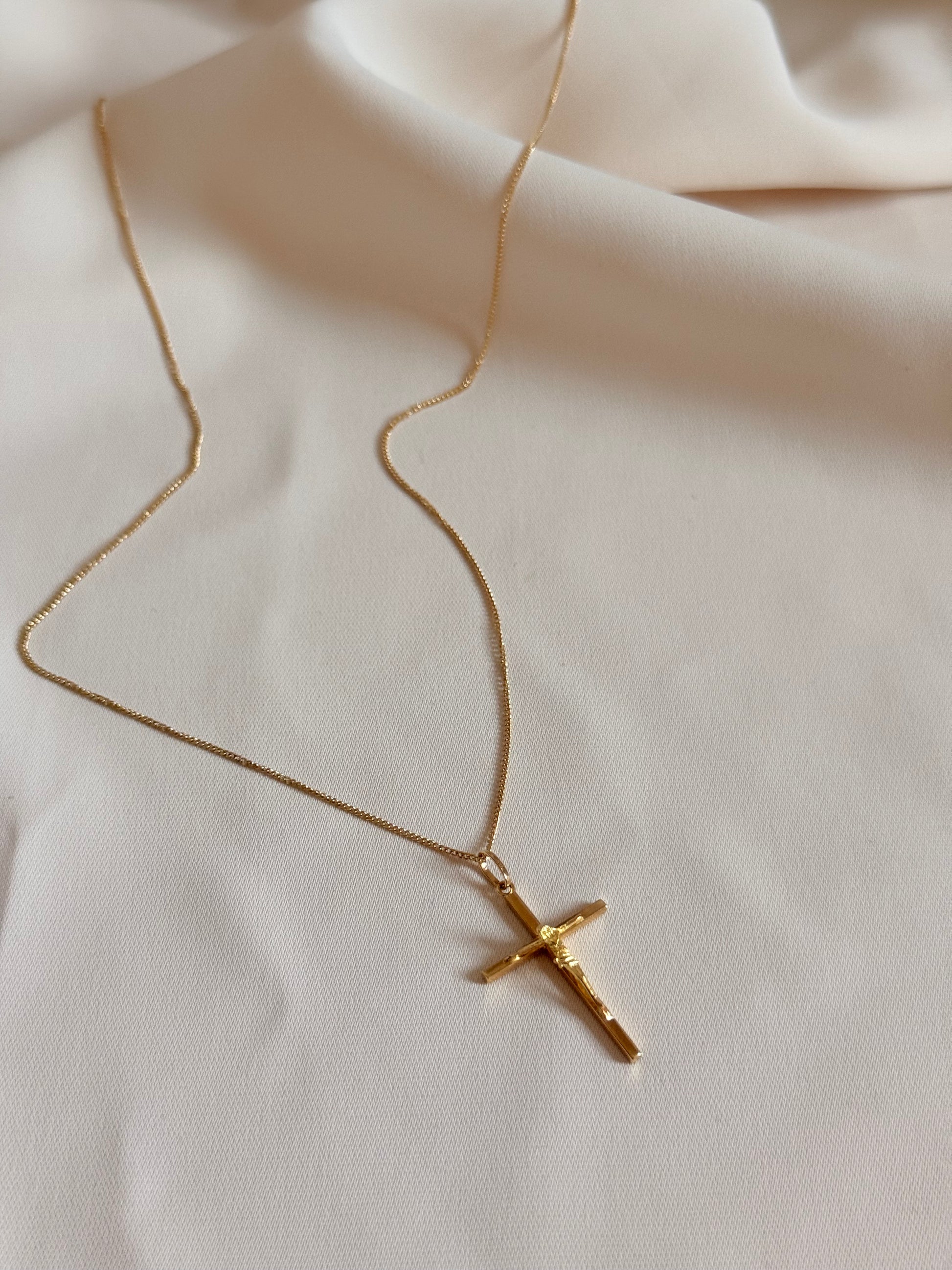 Barbada Cross 42cm 18K