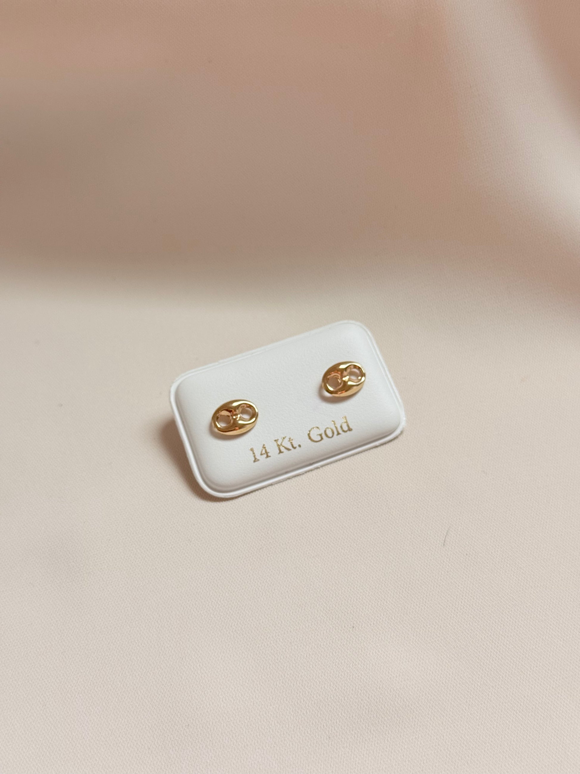 Stud Earrings 14K