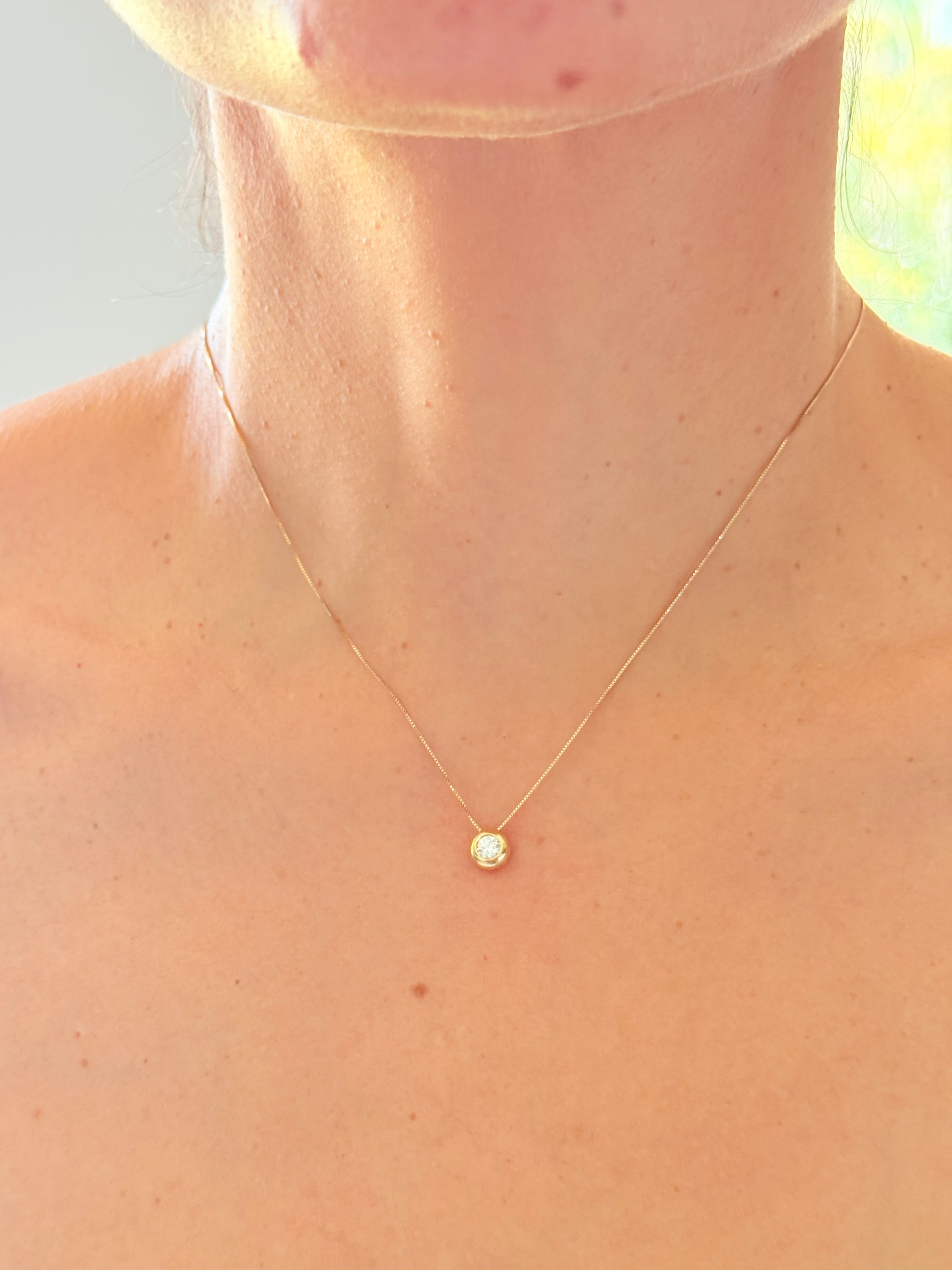 Ligth point Necklace 18K