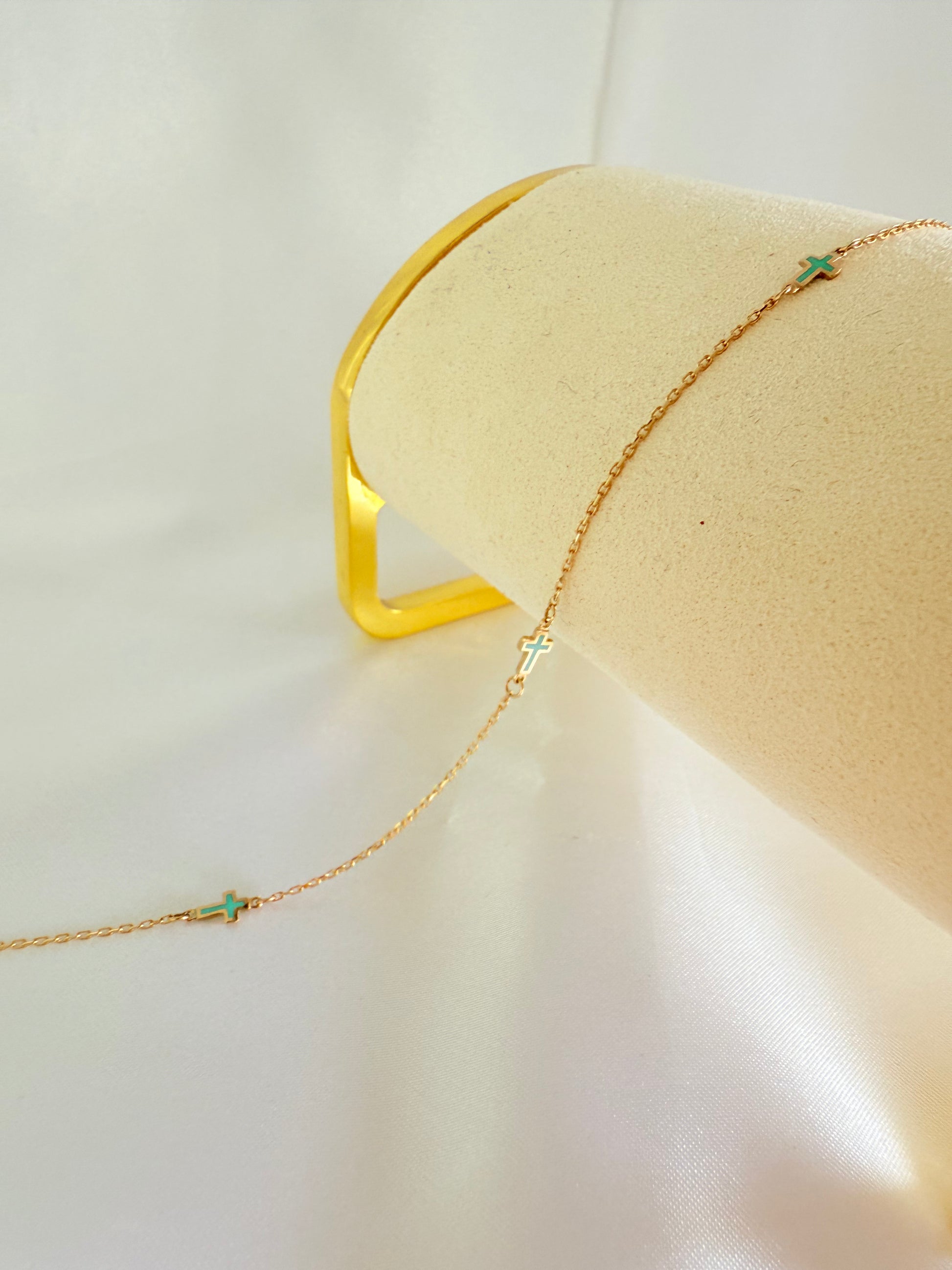 Mini Cross Anklet 14k