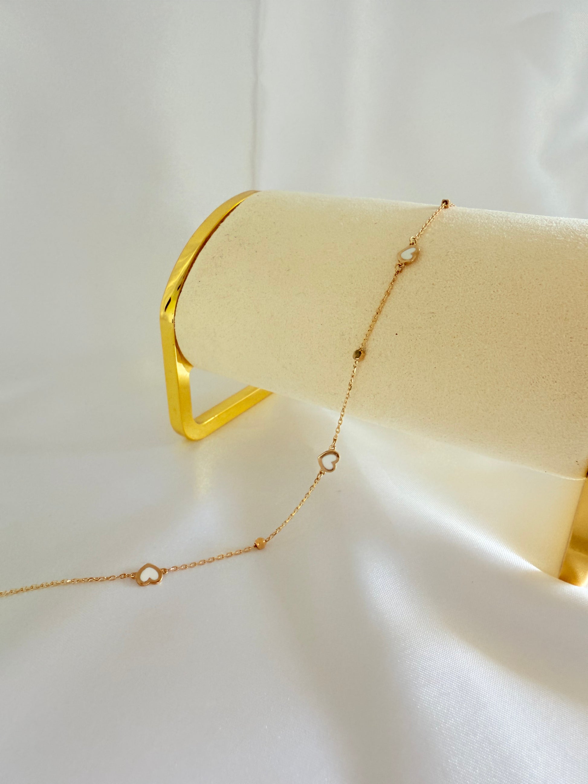 White mini heart Anklet 14k