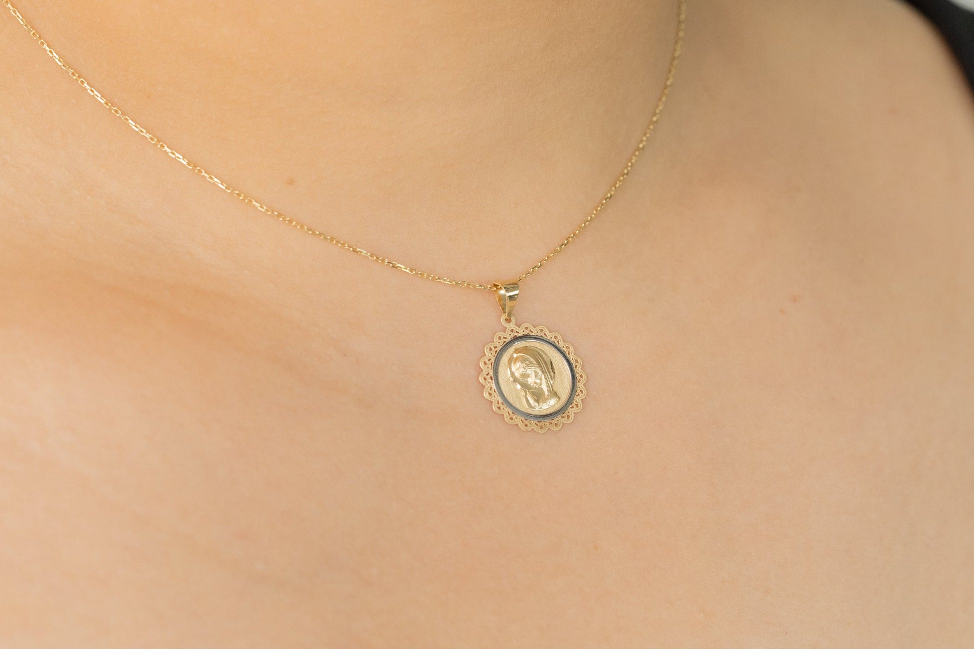 Virgen Nina & Necklace 14k 40cm