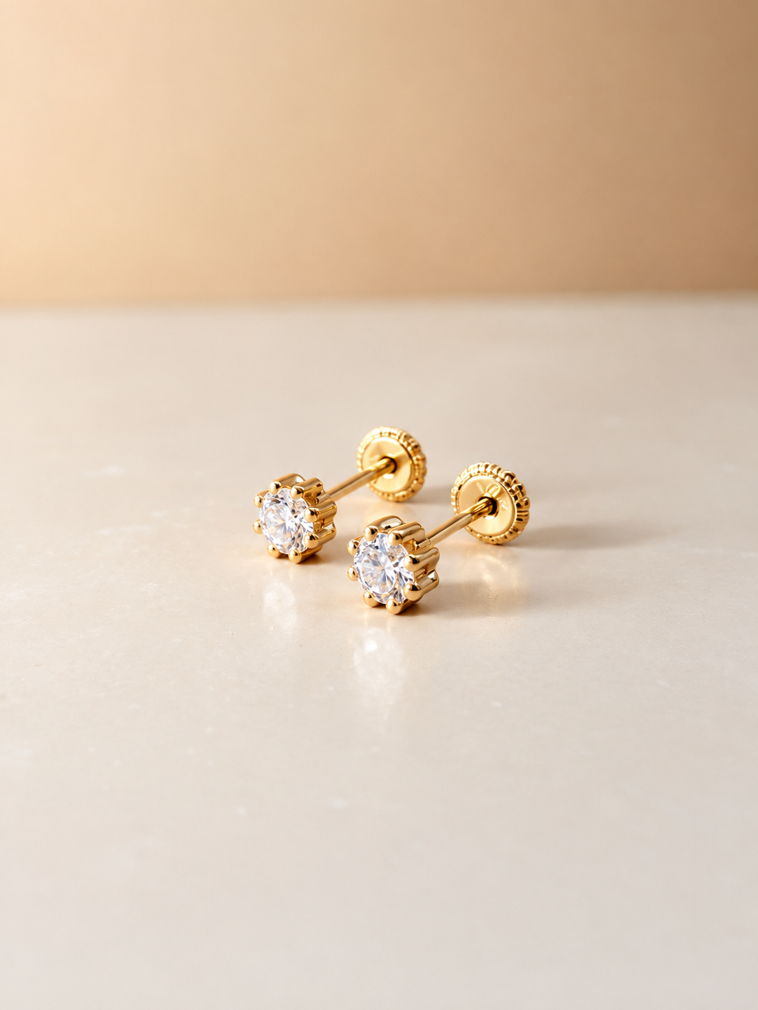 Gala Petite Stud 14k