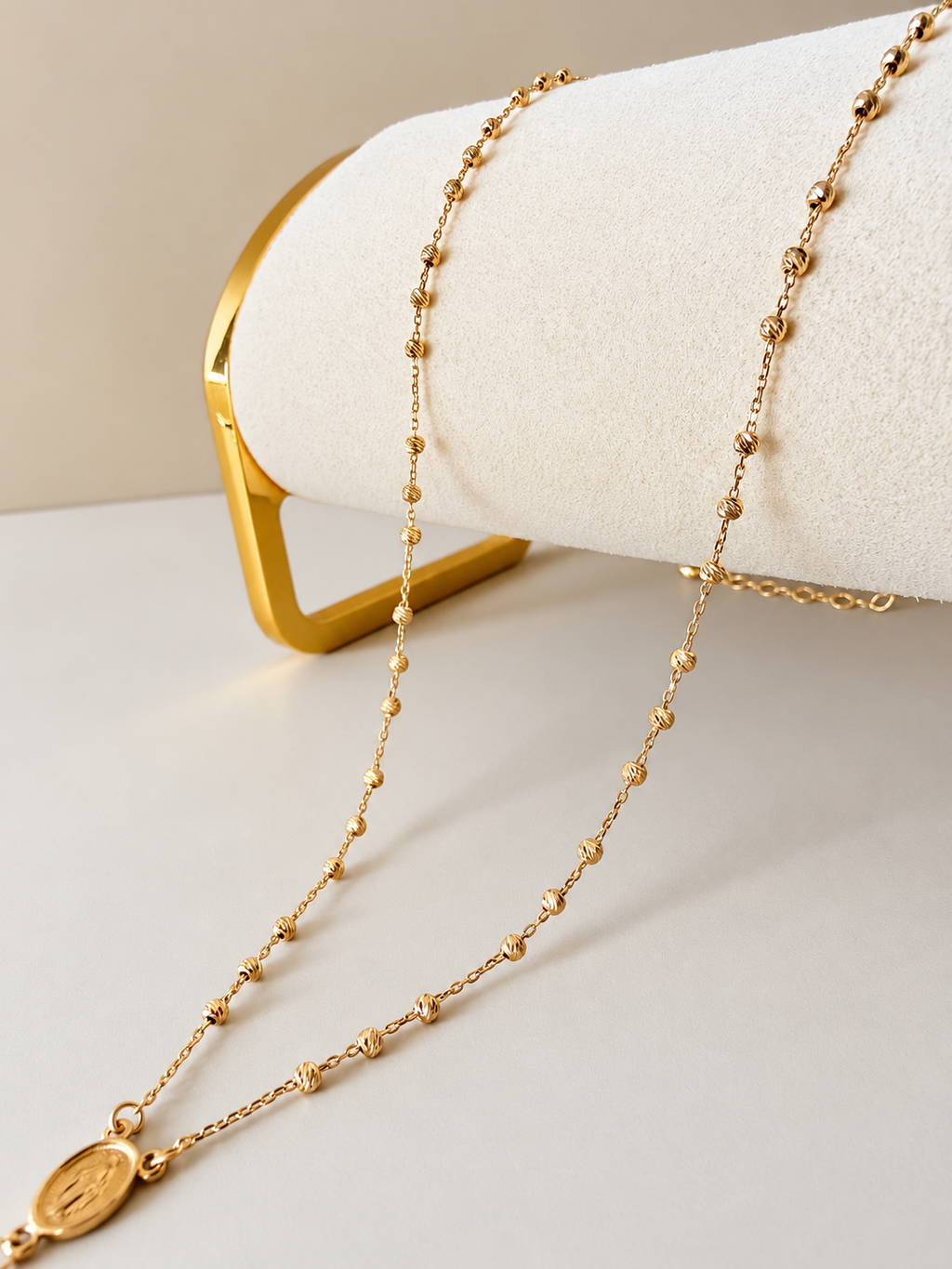 Rosario Adiamantado 14k