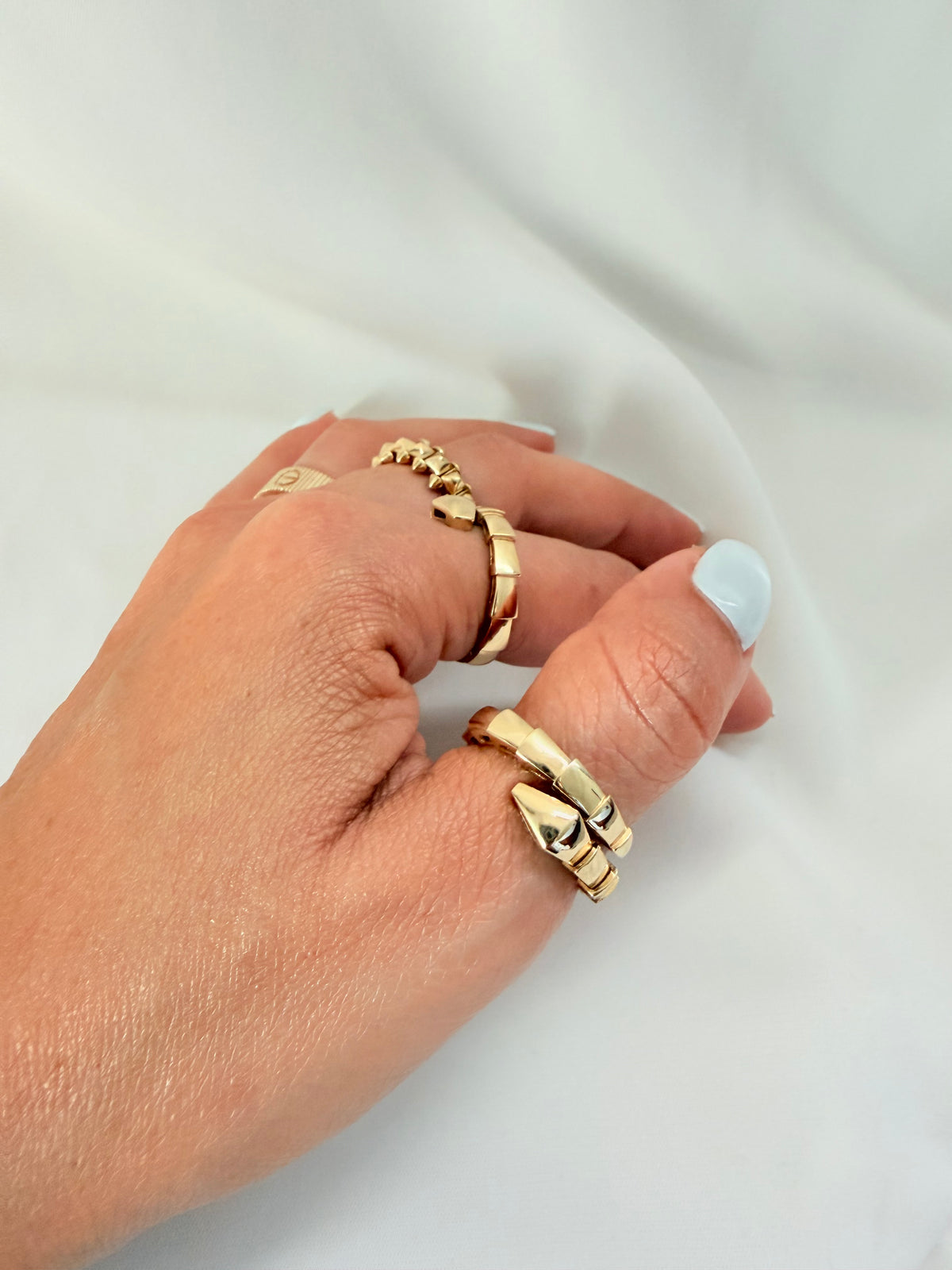 Anillo Bv adjustable 18k