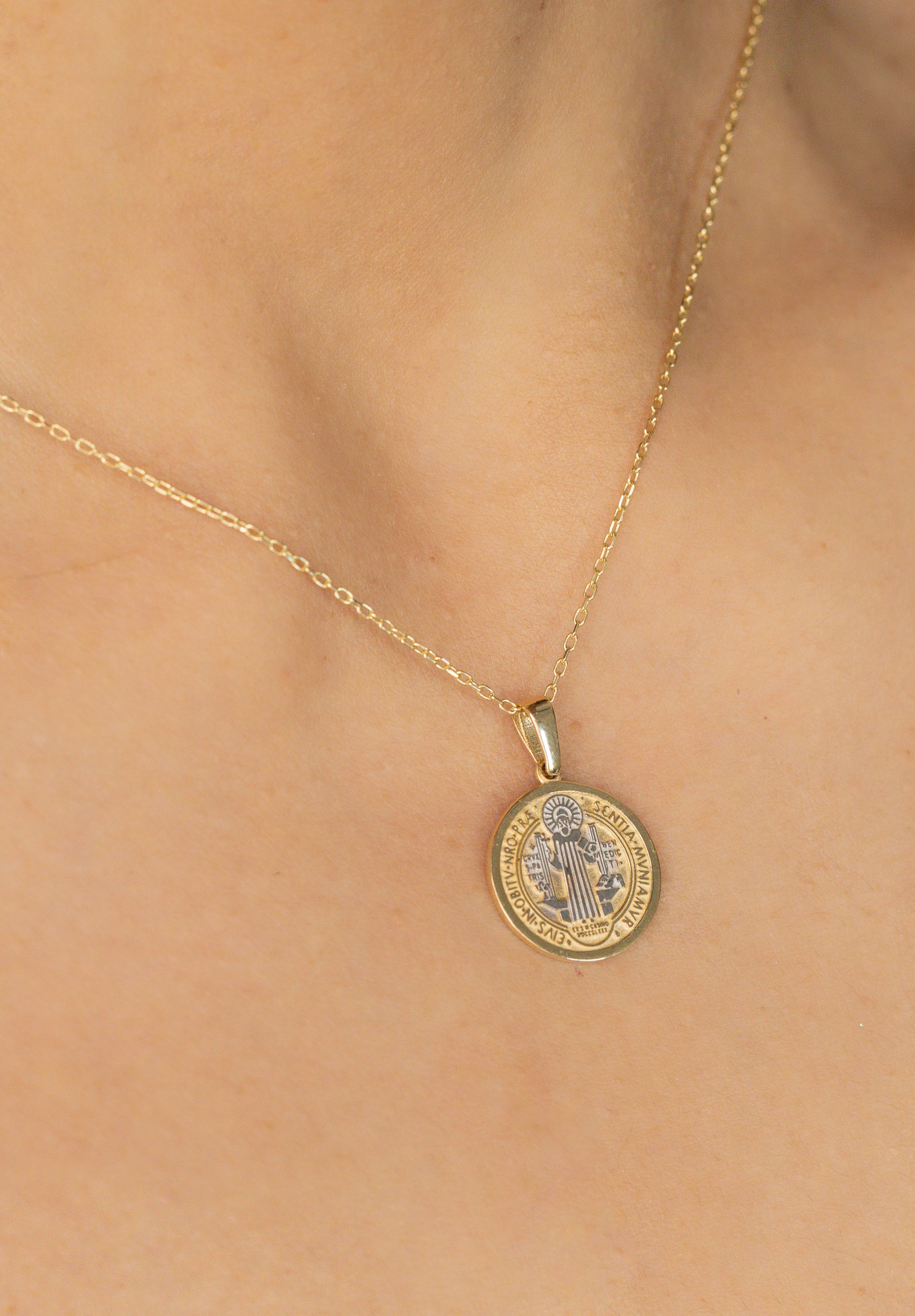 San Benito Pendant 14k 1.5mm