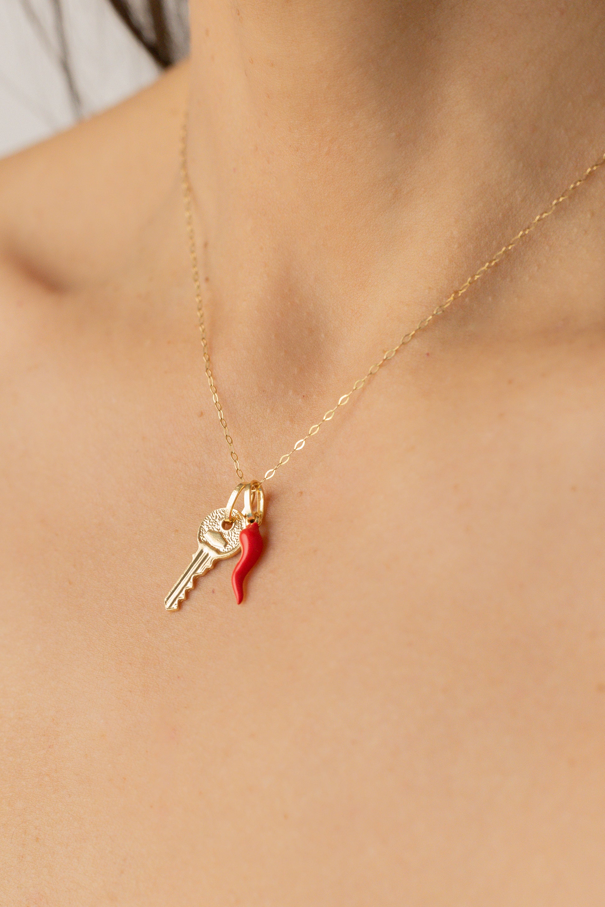 Key  Pendant 18k 2cm