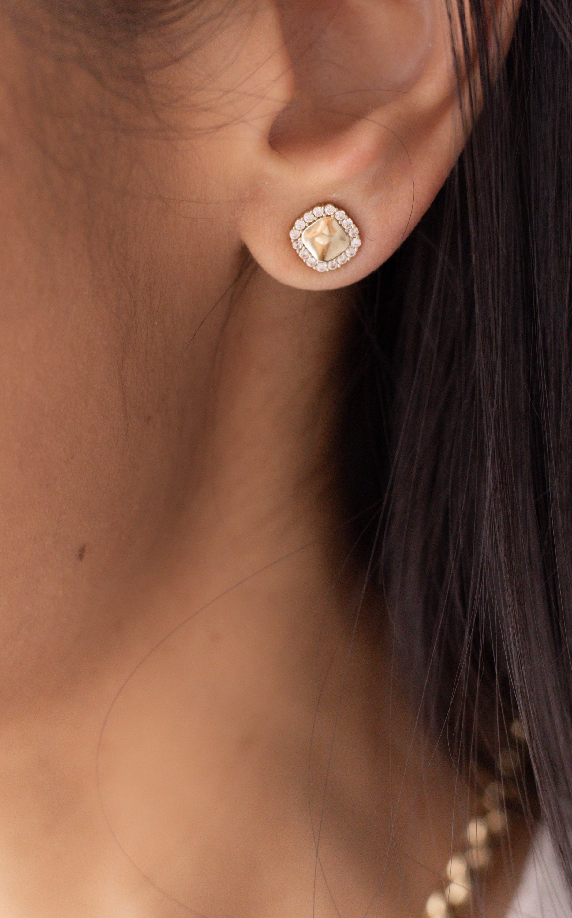Batya Stud 14K