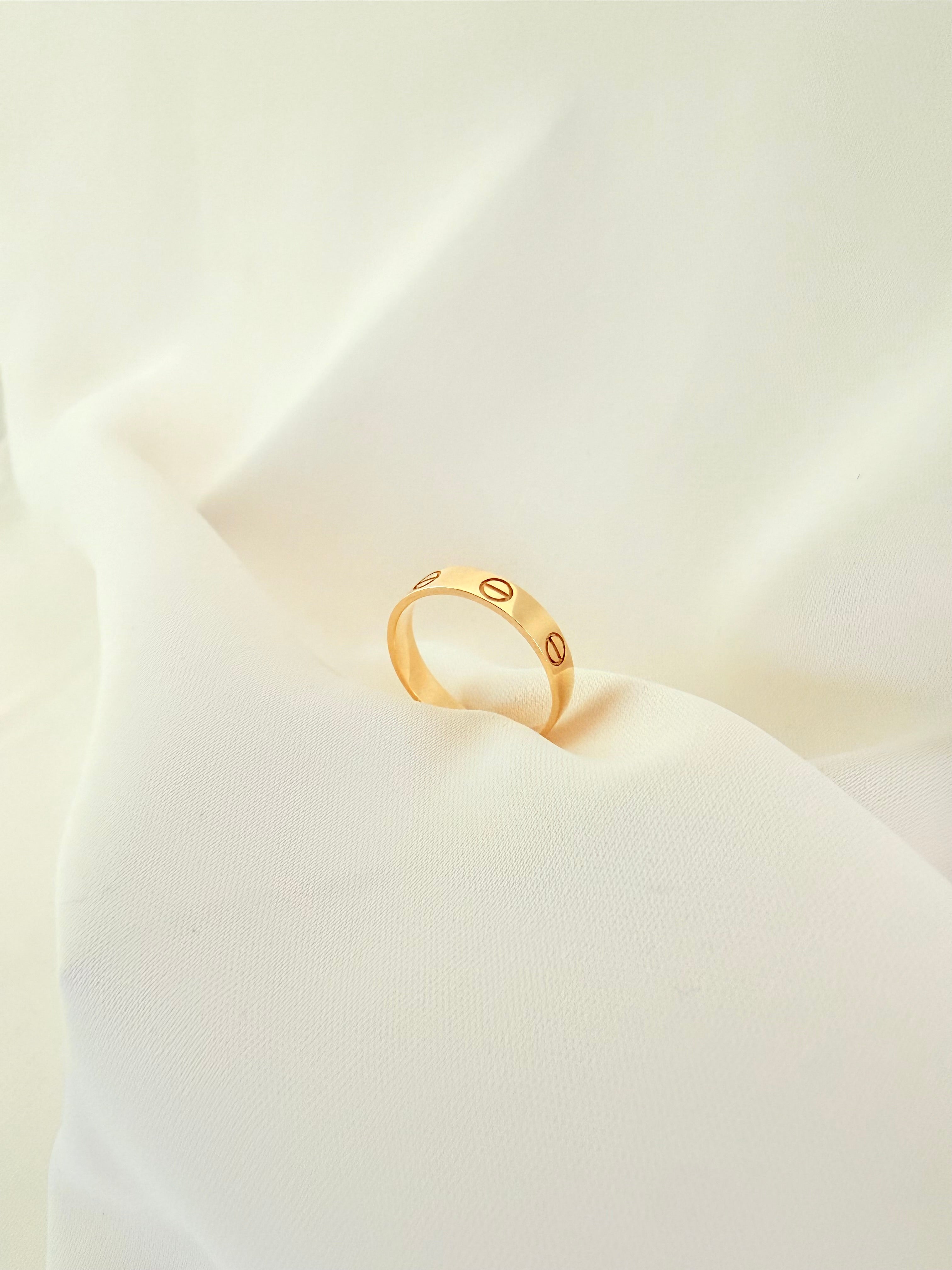 Mia Ring Size 6/2 14k
