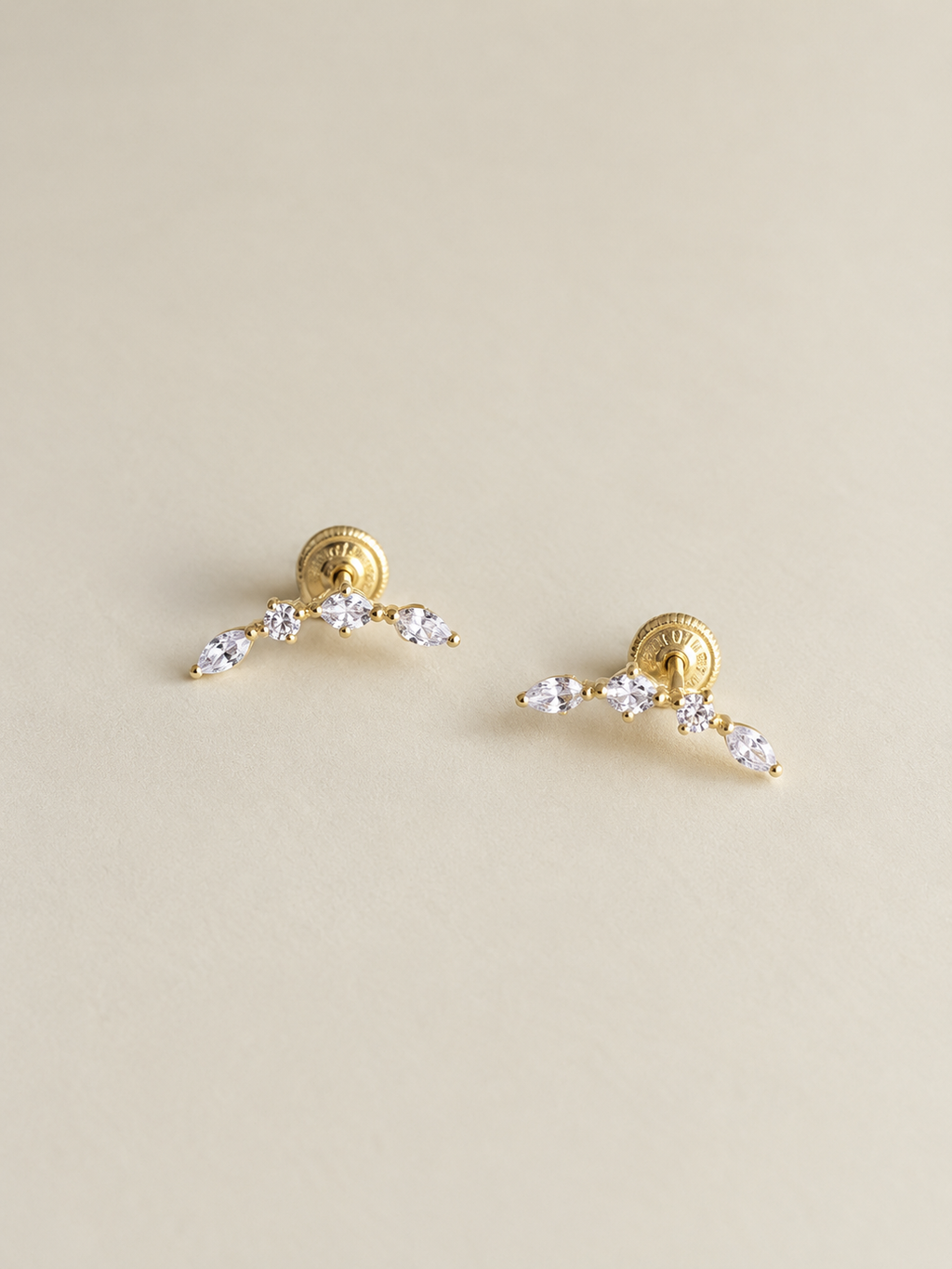 Eleganza Studs 14k