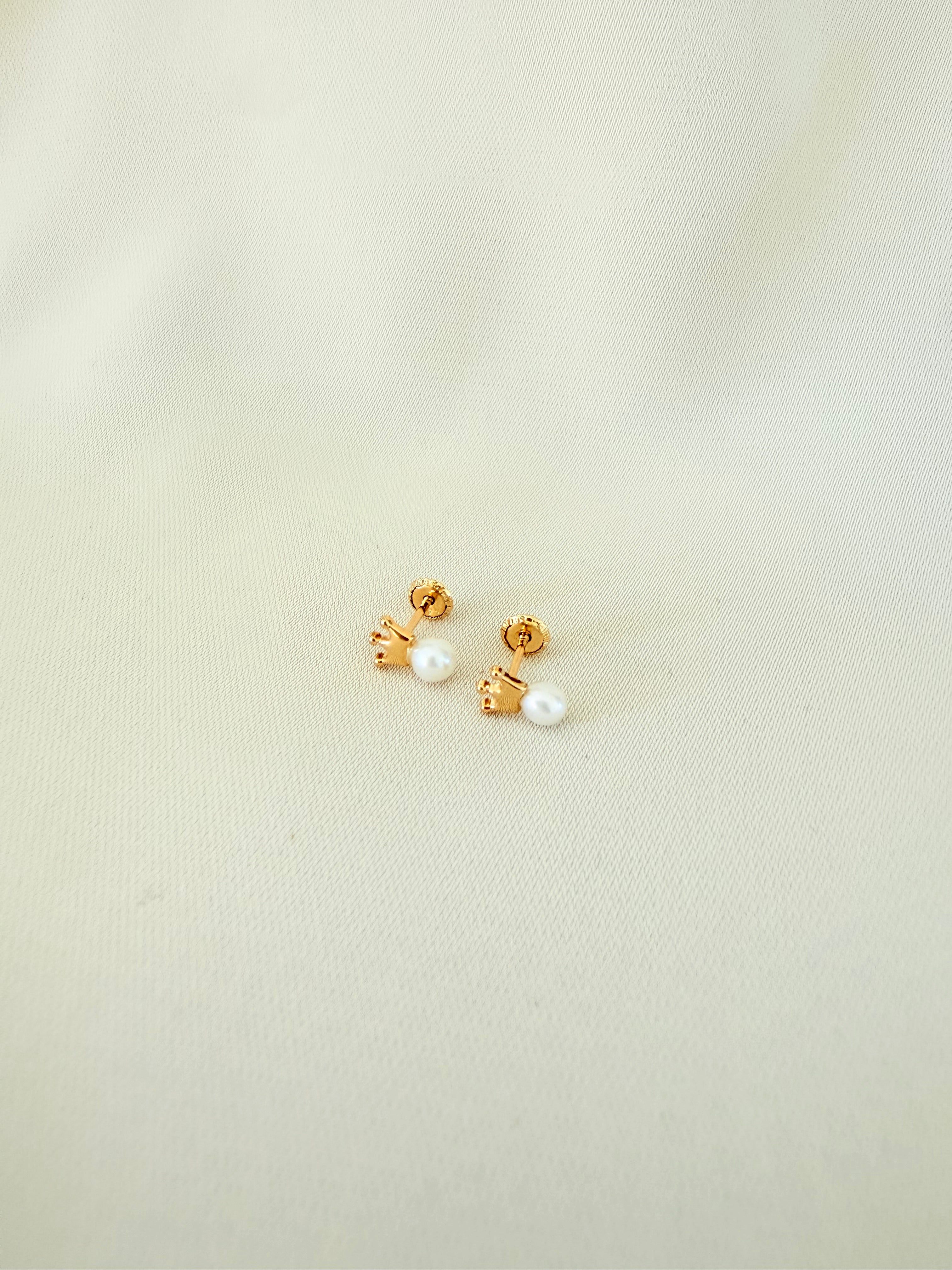 Mini crown Pearls Stud 14K