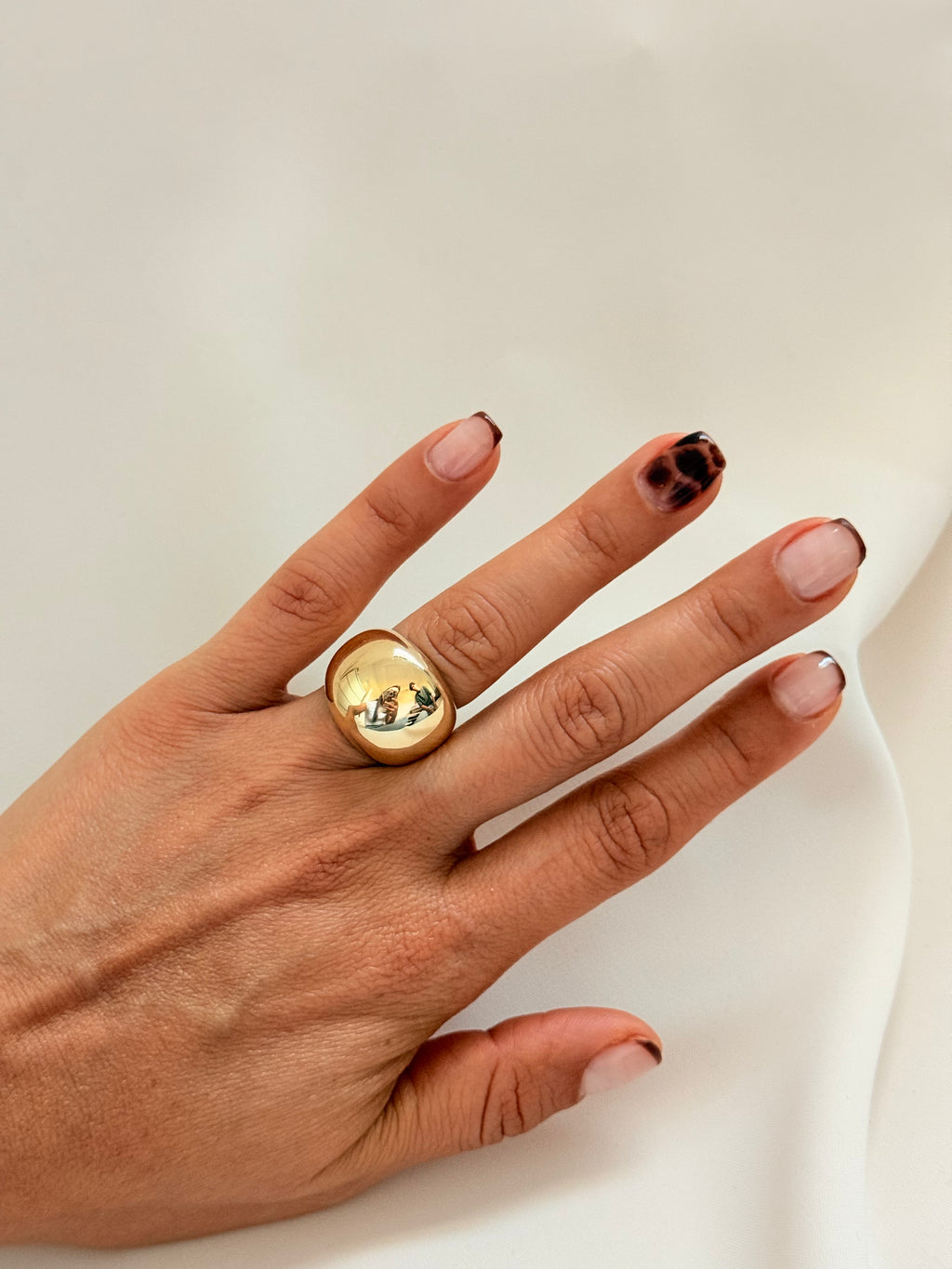 Solara Ring 14k 5/2 Size