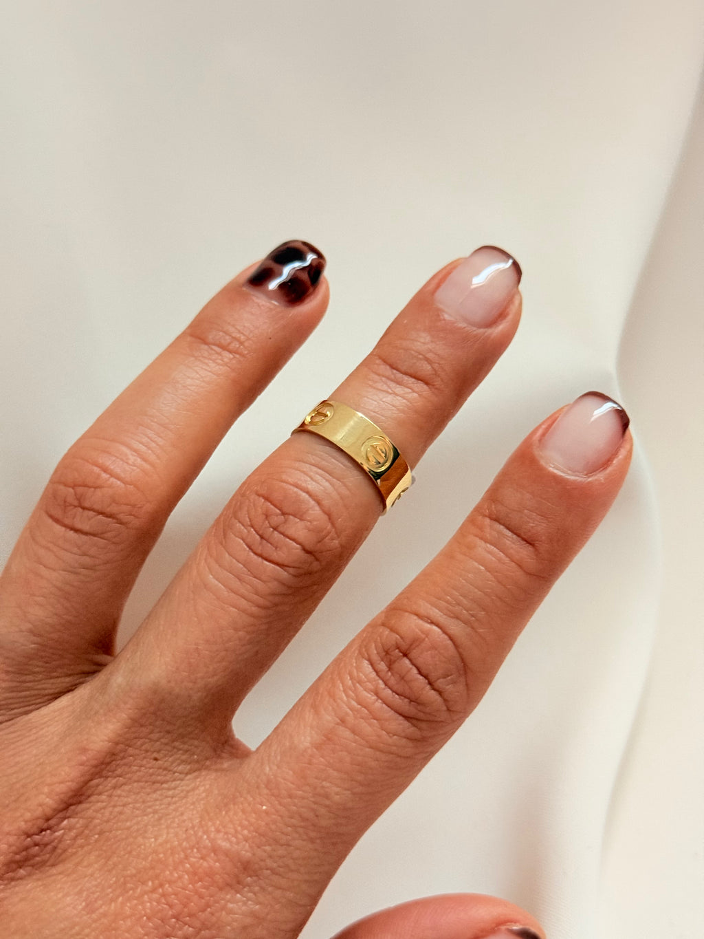 Love Ring 18k 6/2 Size