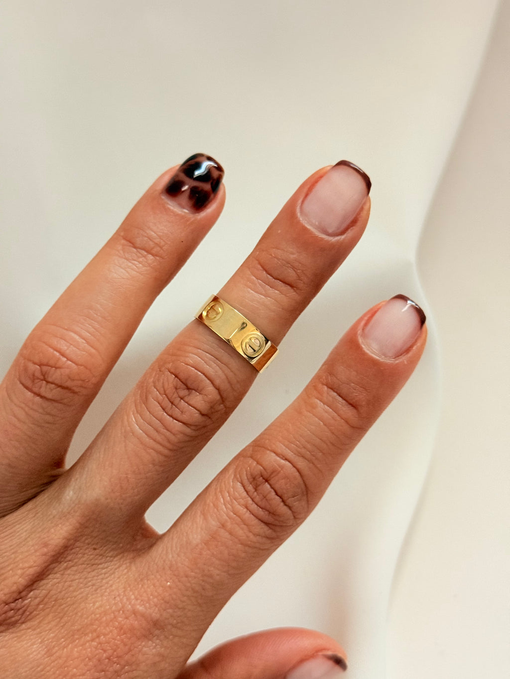 Love Ring 18k 6/2 Size