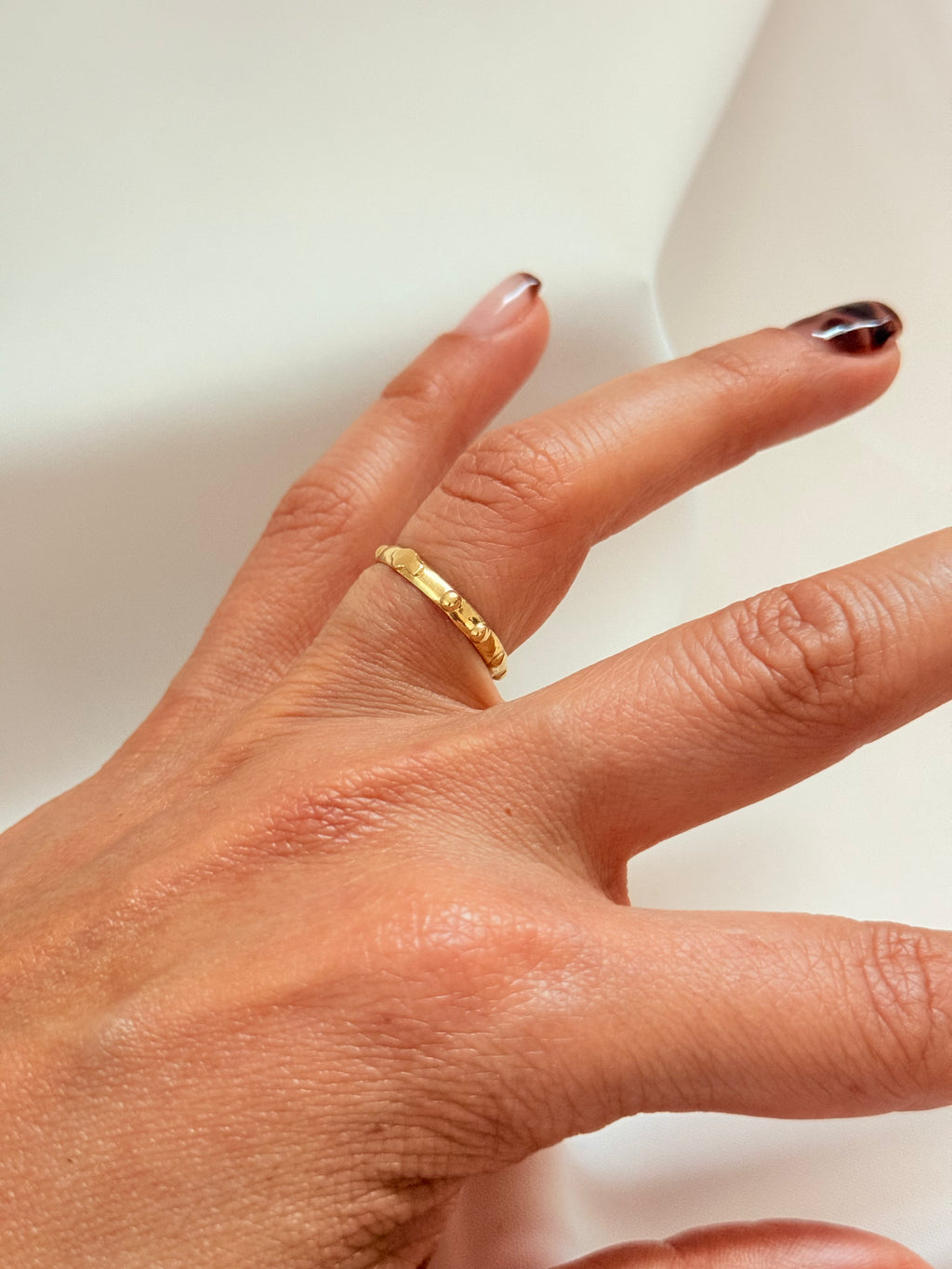 Rosario Ring 18k 5/2 Size