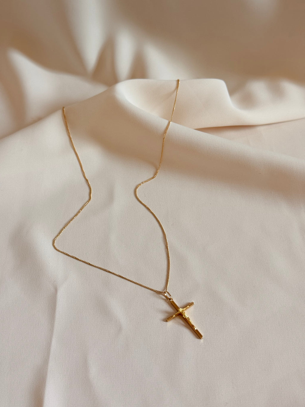 Barbada Cross 42cm 18K