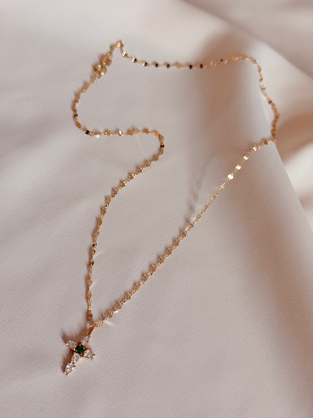 Emerald Zirconia Cross Necklace 40cm 18K