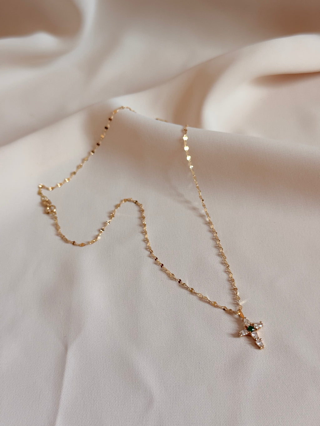 Emerald Zirconia Cross Necklace 40cm 18K