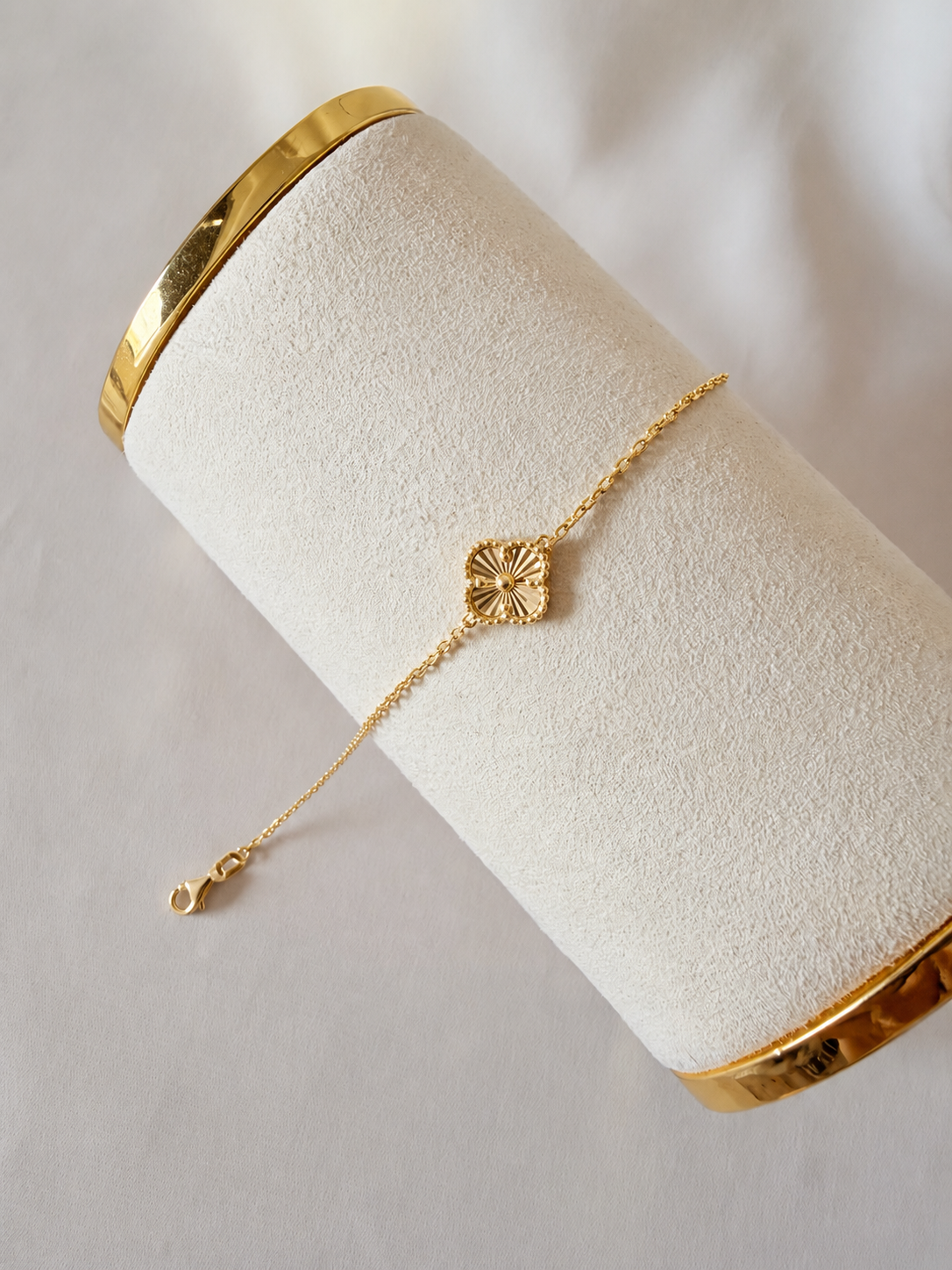 Brazalet Flor Dorada 14k adjustable 19cm
