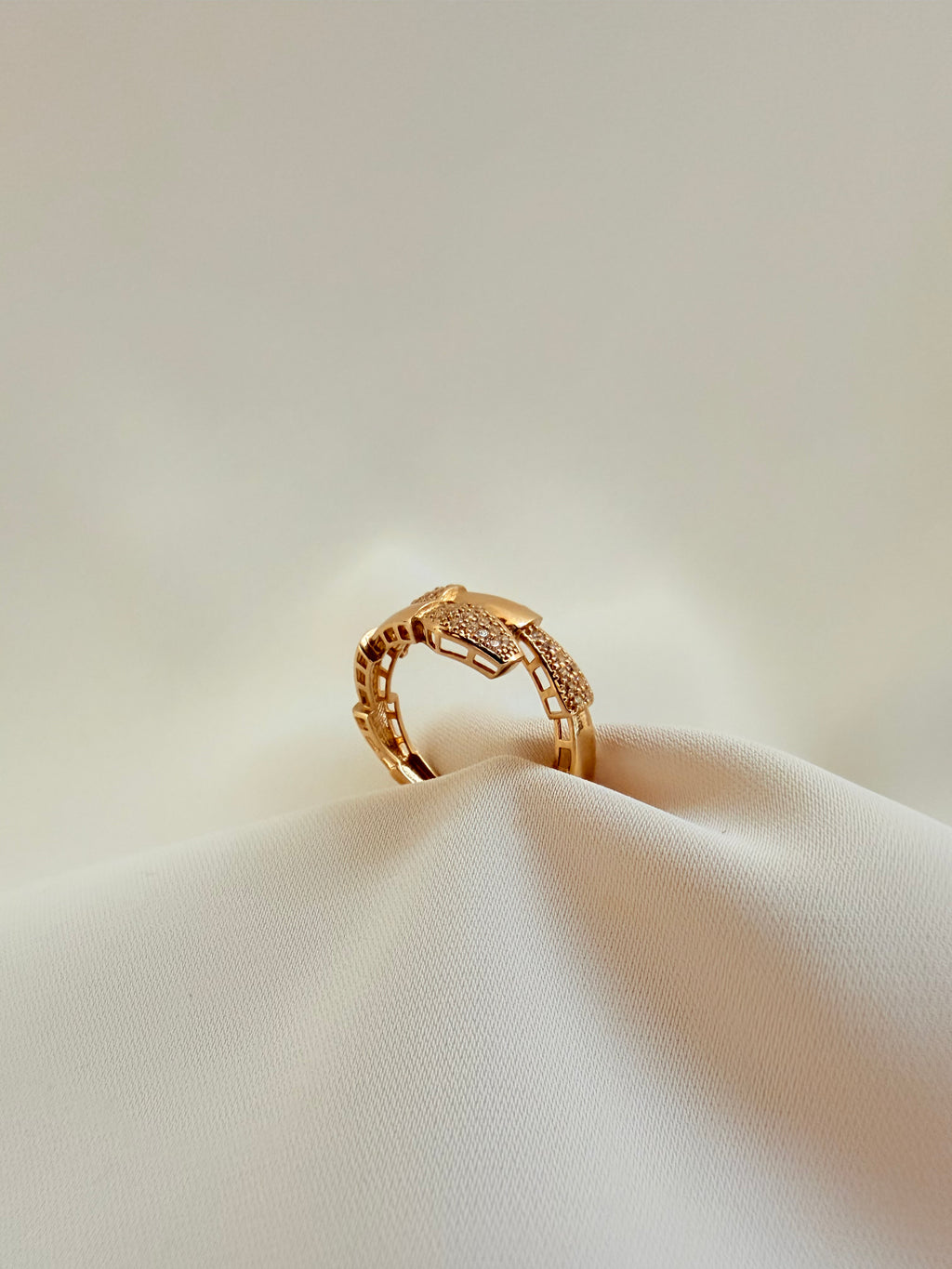 Bv Ring 14K size 7 14k