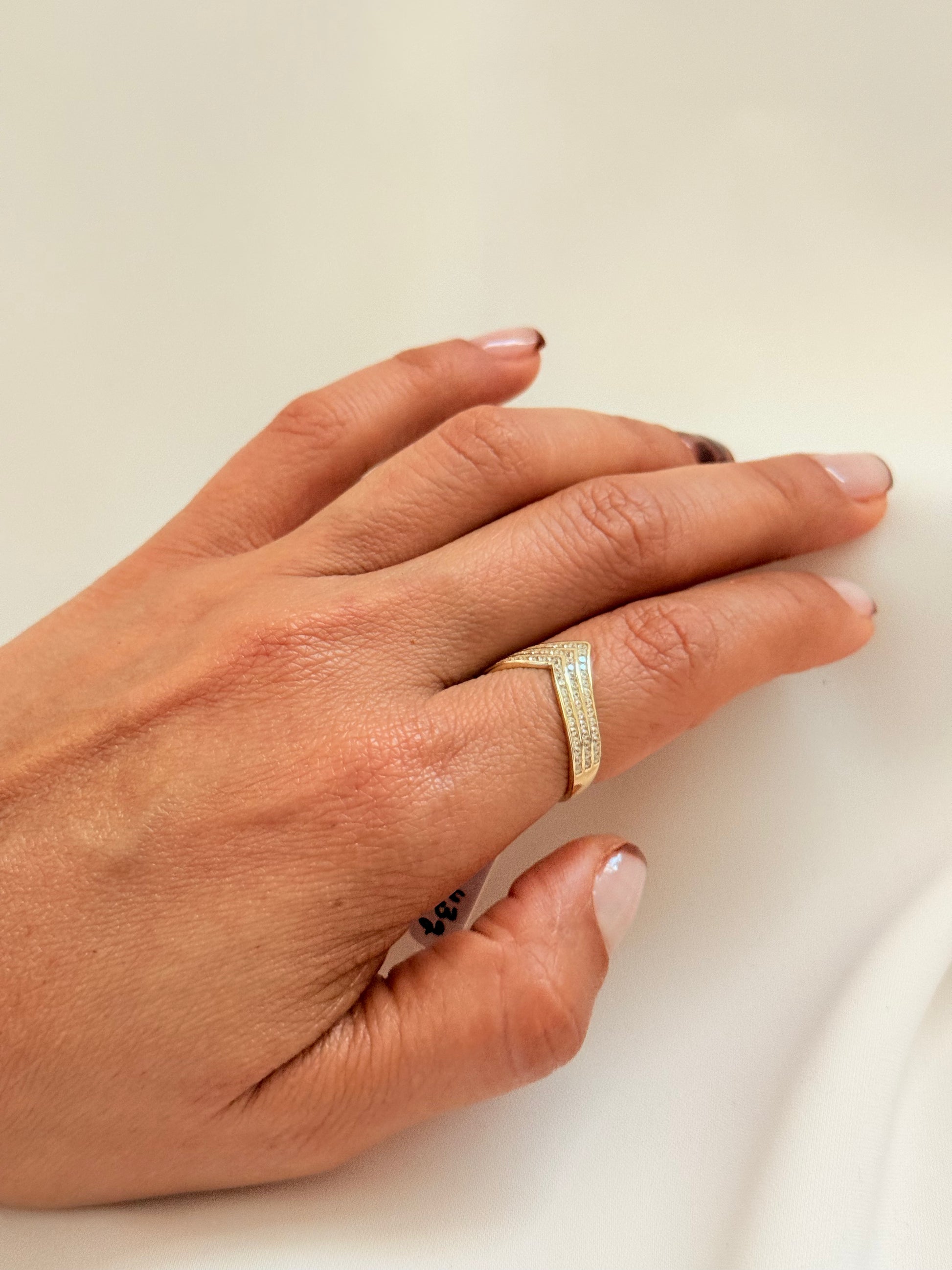 Divina Ring 14k 6/2 Size