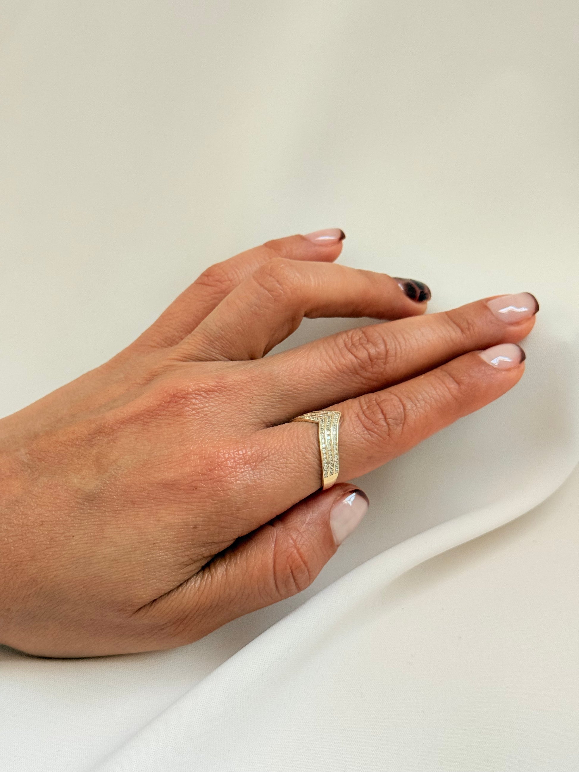 Divina Ring 14k 6/2 Size