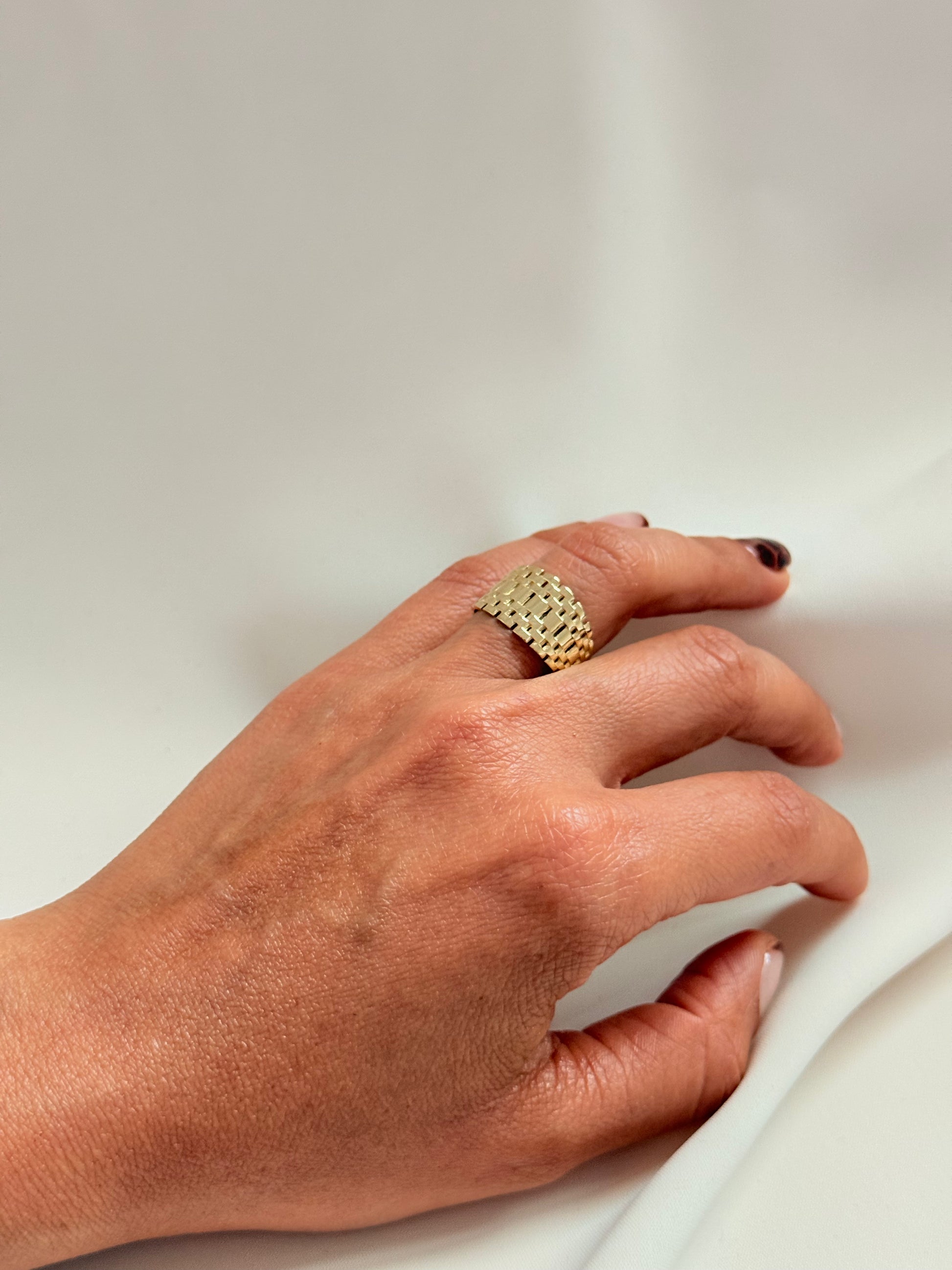 Elysia Ring 14k 6/2 Size