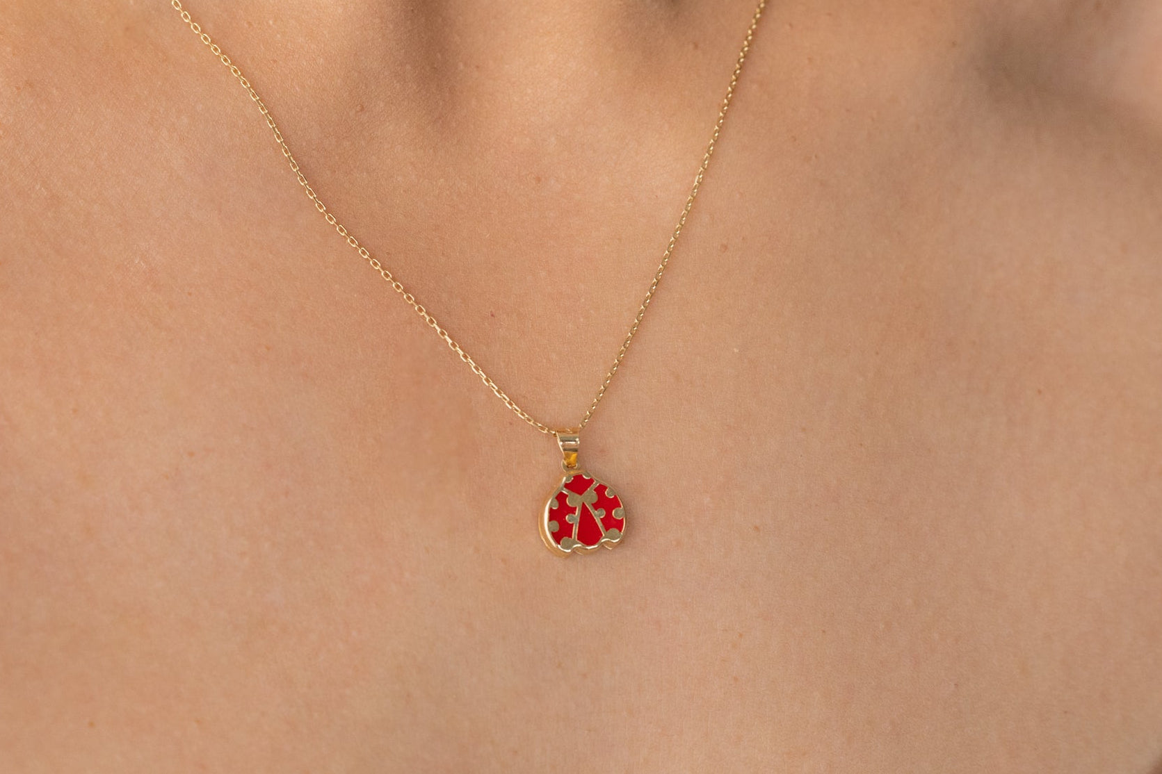 Dije Mariquita 14k