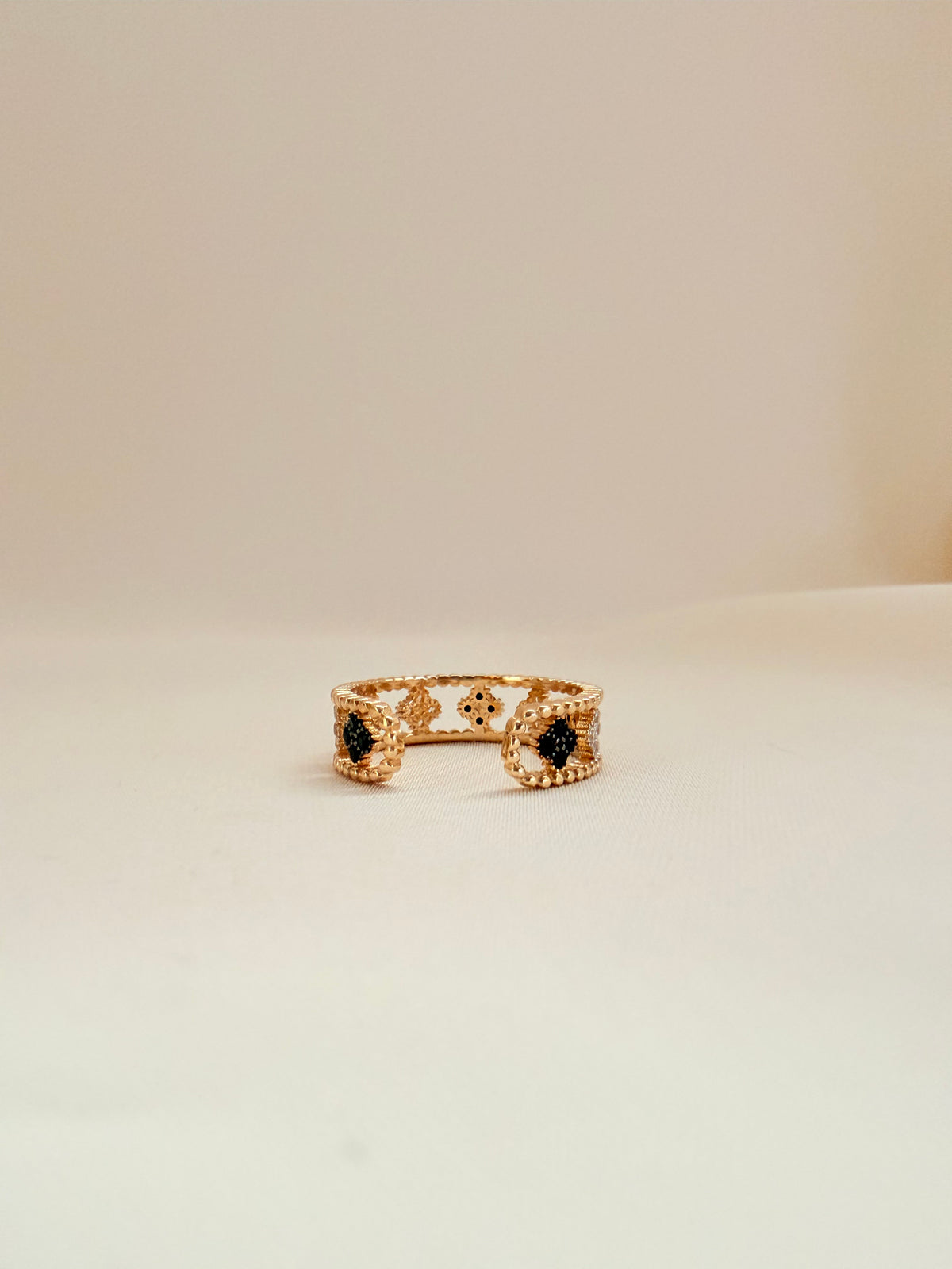 Golden Muse Anillo ajustable 14k.