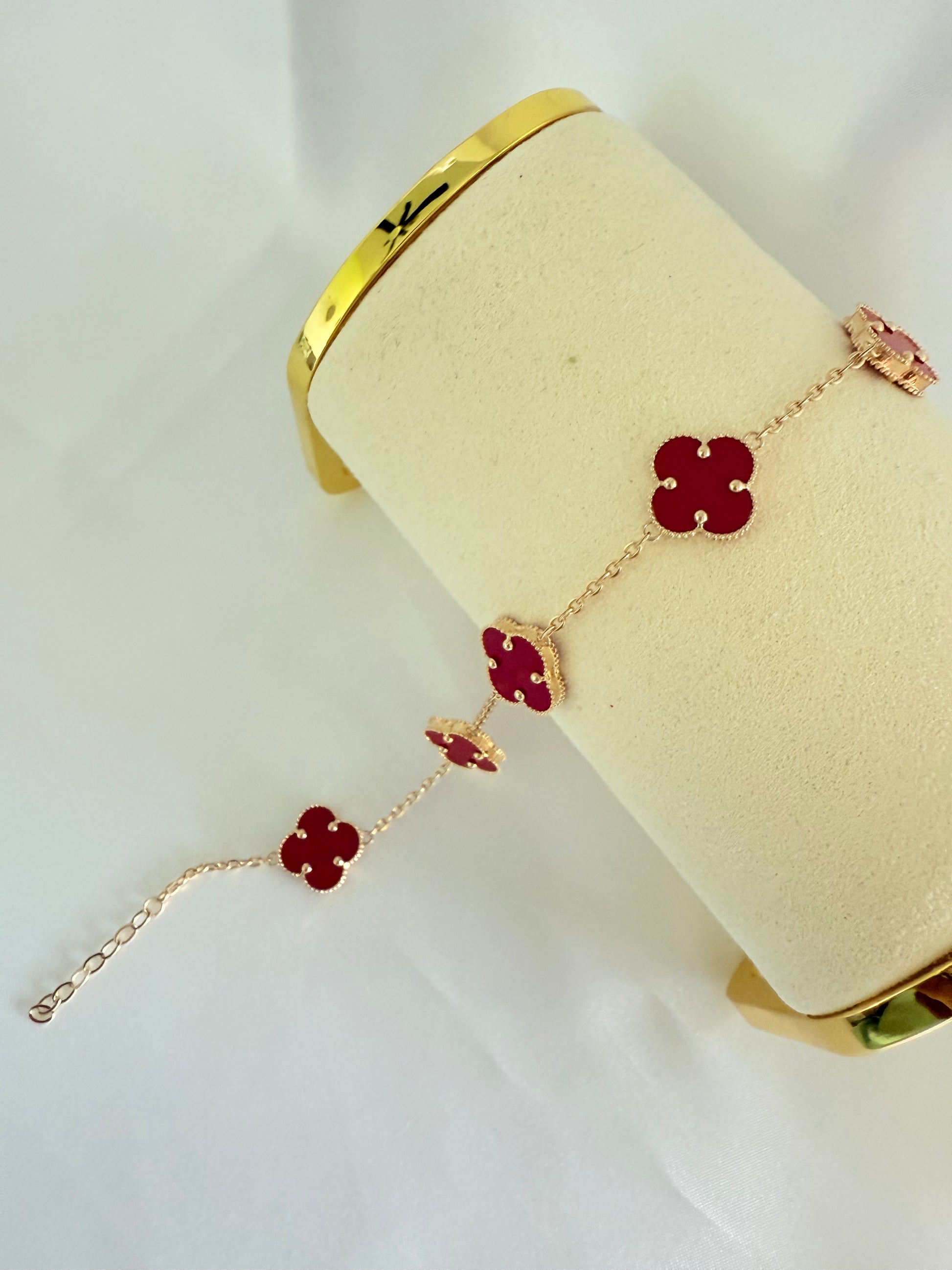 Fancy Red Flower bracelet 14k