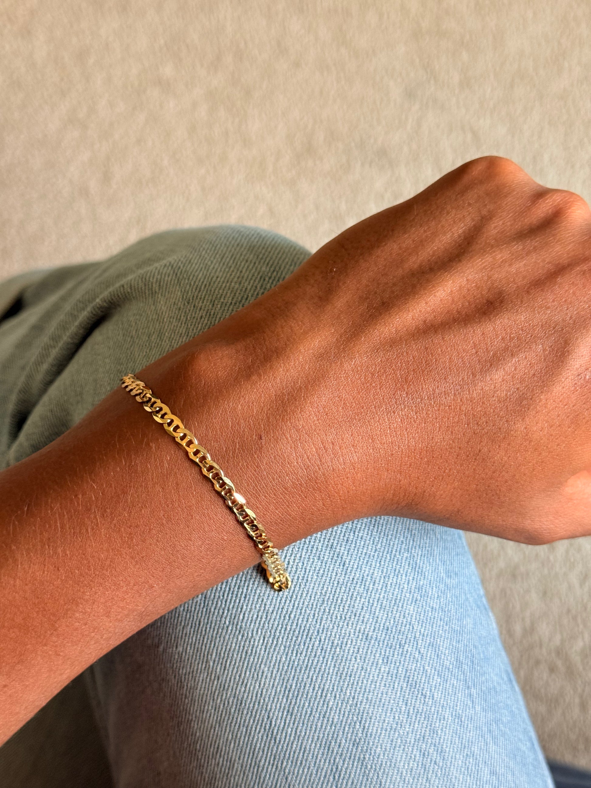 Fancy Marinera style bracelet 18k