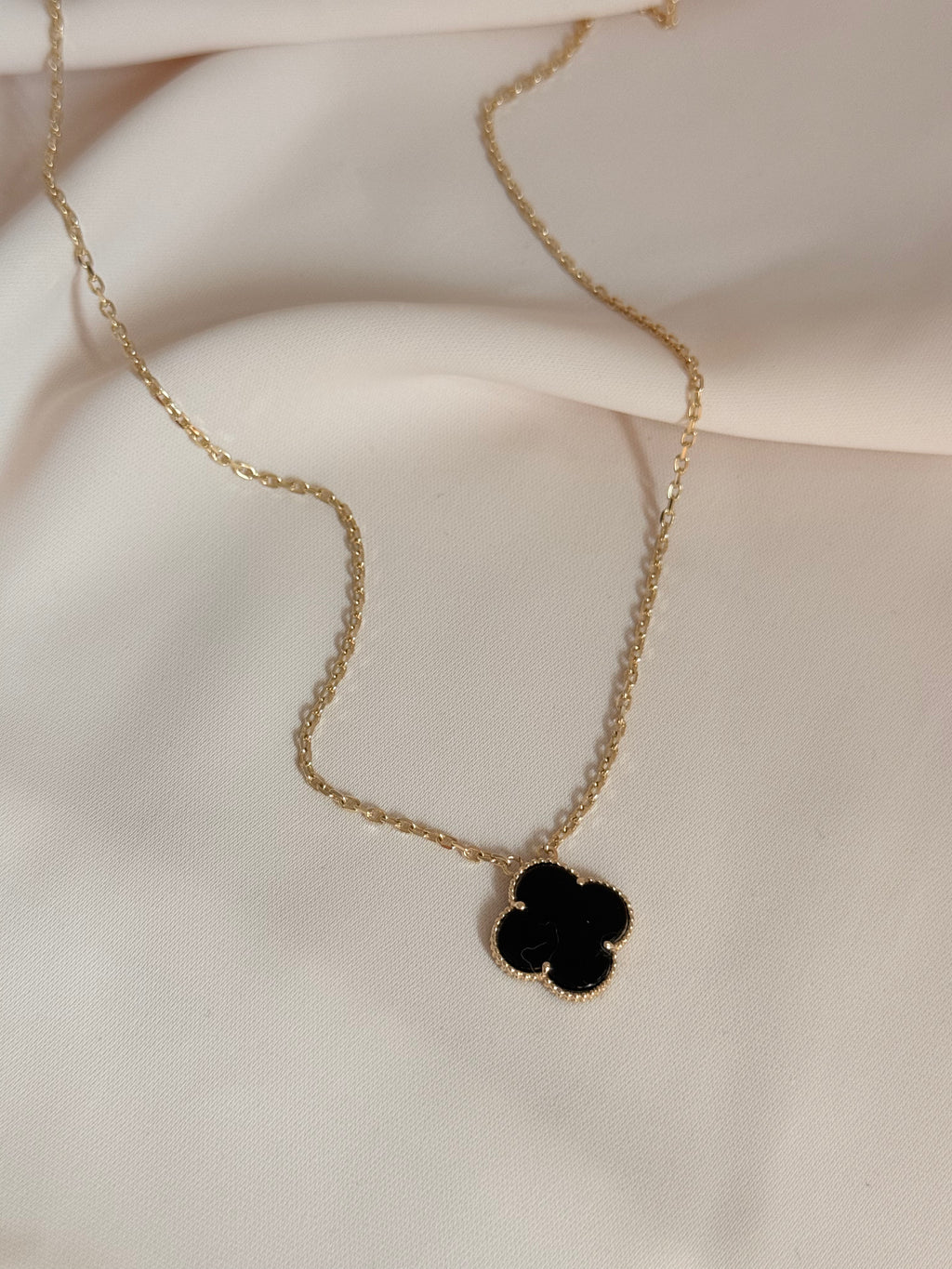 Black Necklace adjustable 49cm 14K