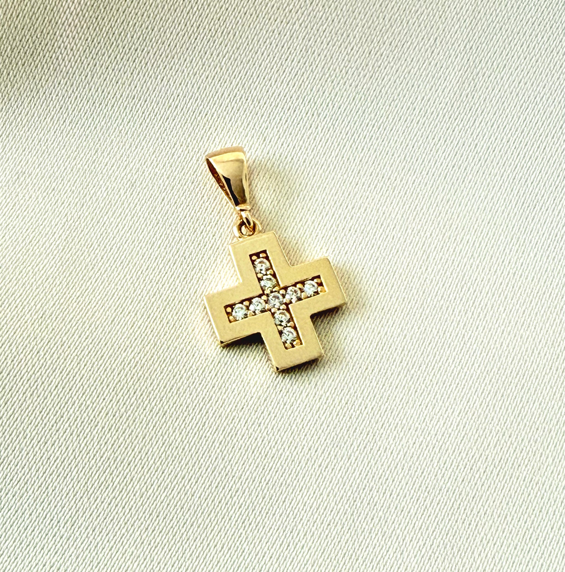 Glam Zirconia Cross 14k 1.8mm