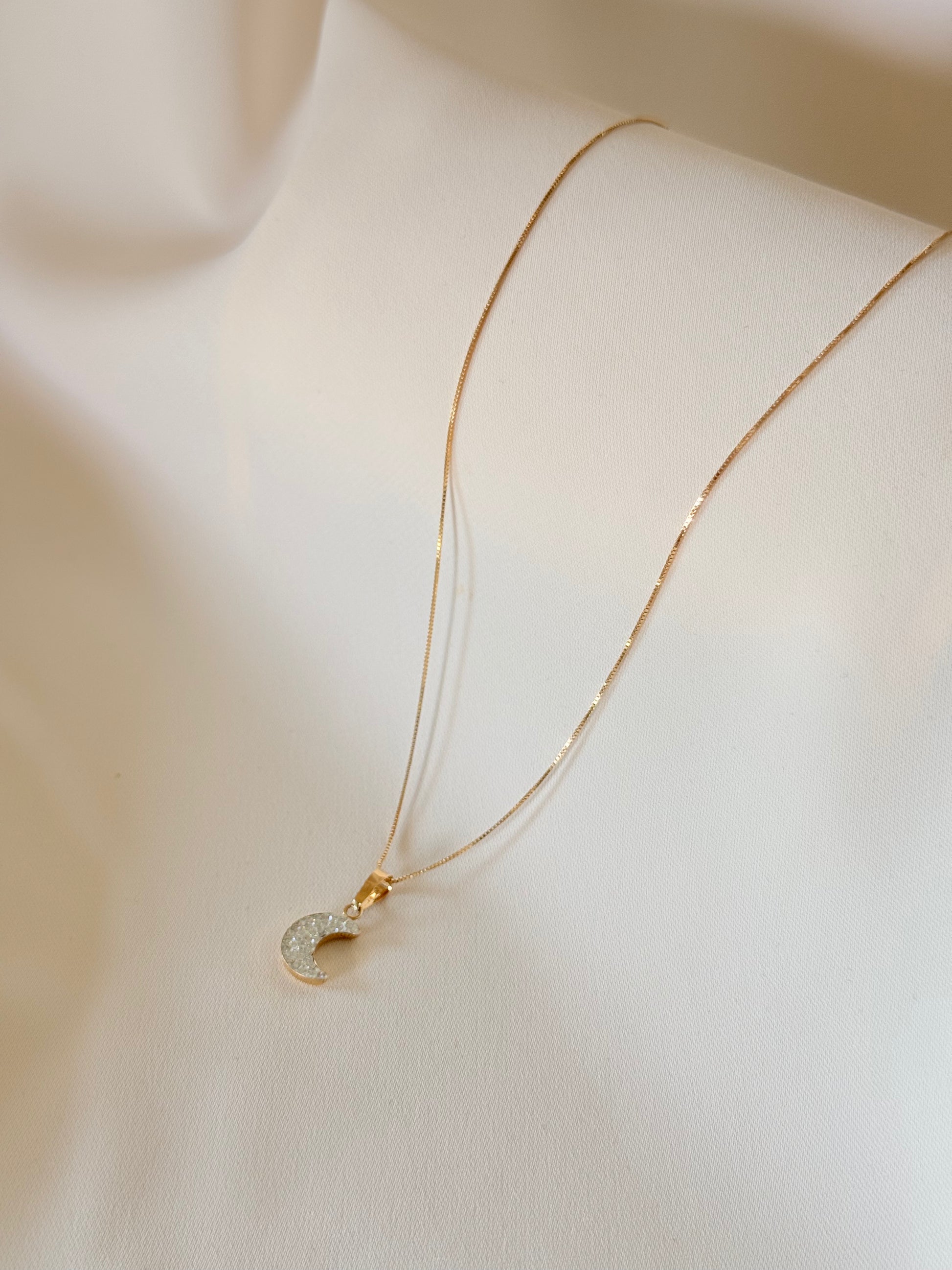 Half Moon Necklace  18K