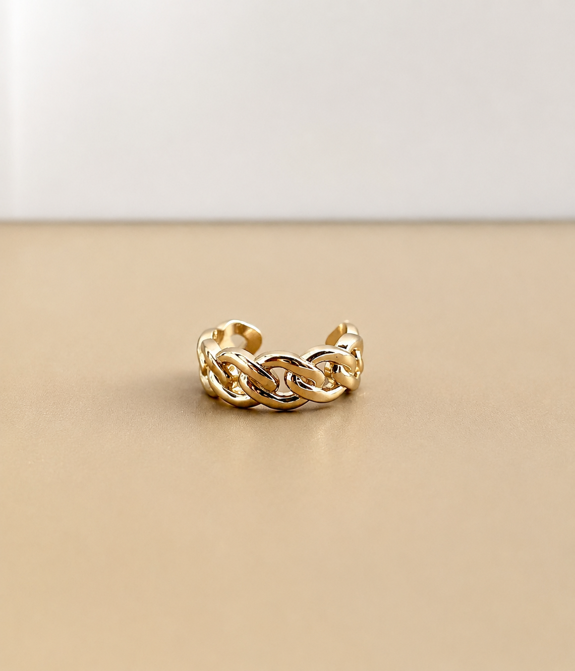Cadena Milano Earcuff 14k
