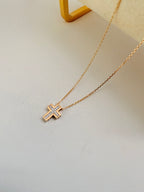Cadena & Cruz Diamantes Naturales 14k
