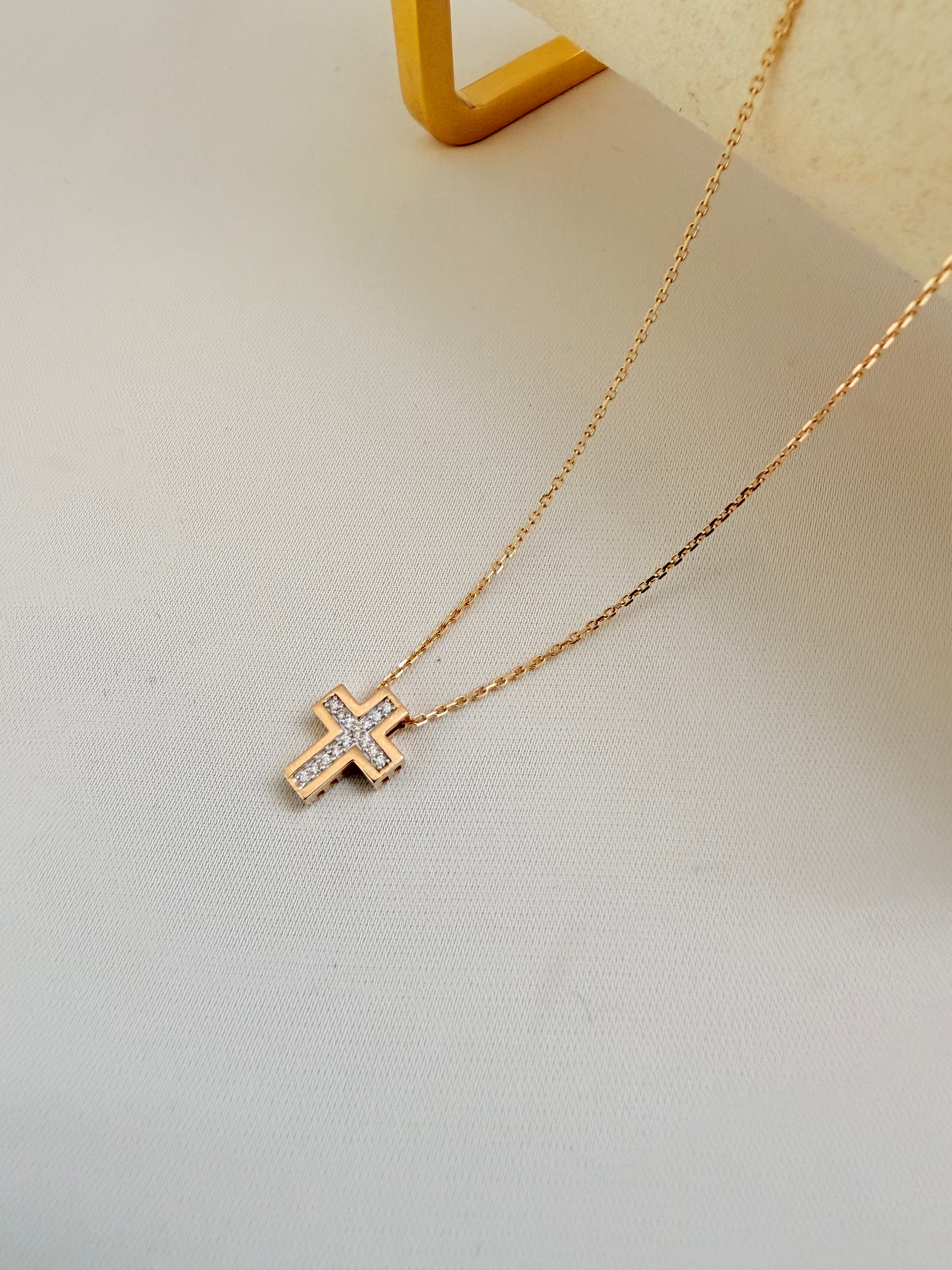 Cadena & Cruz Diamantes Naturales 14k