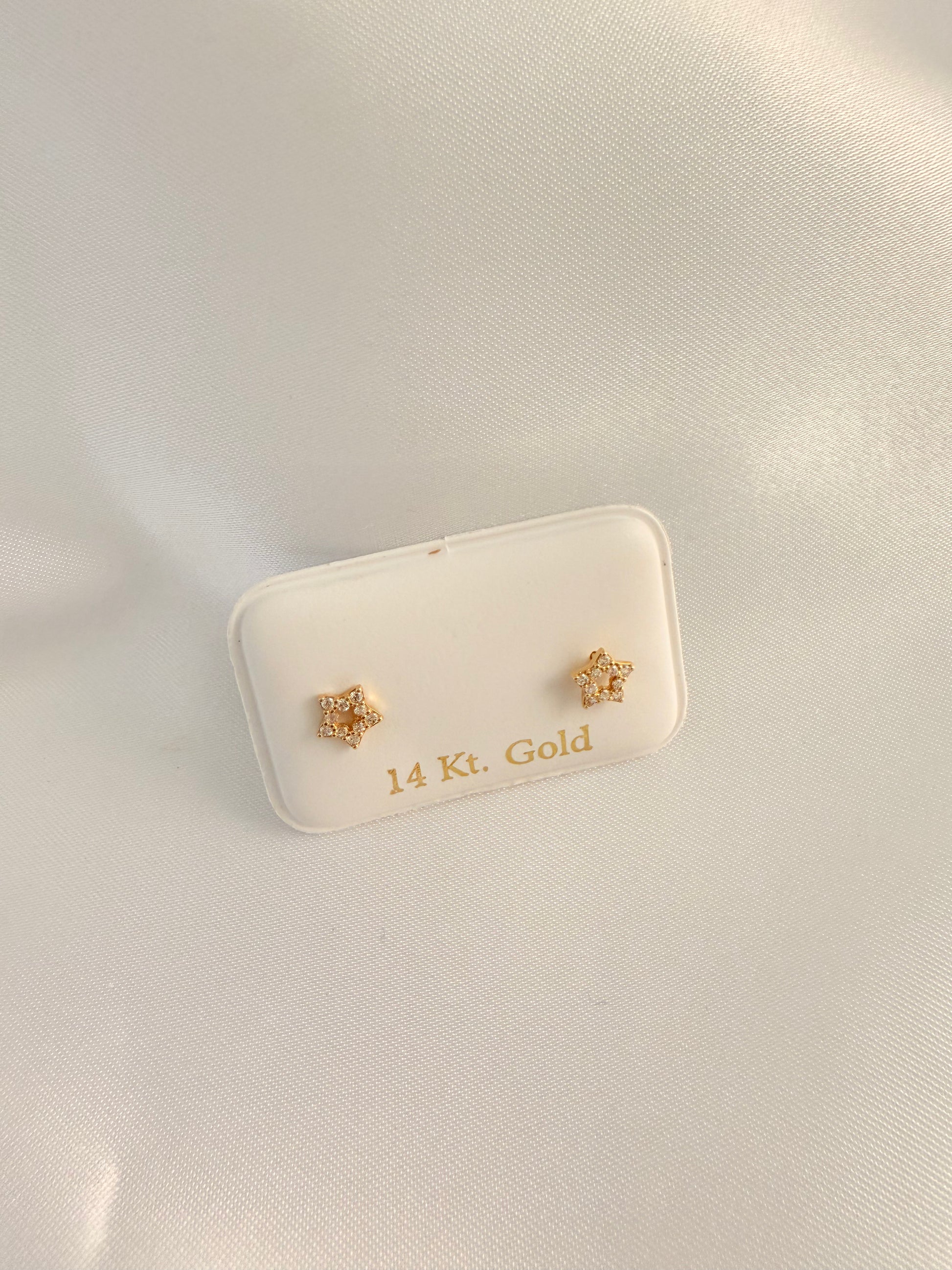 Mini Zirconia  Star Stud 14K