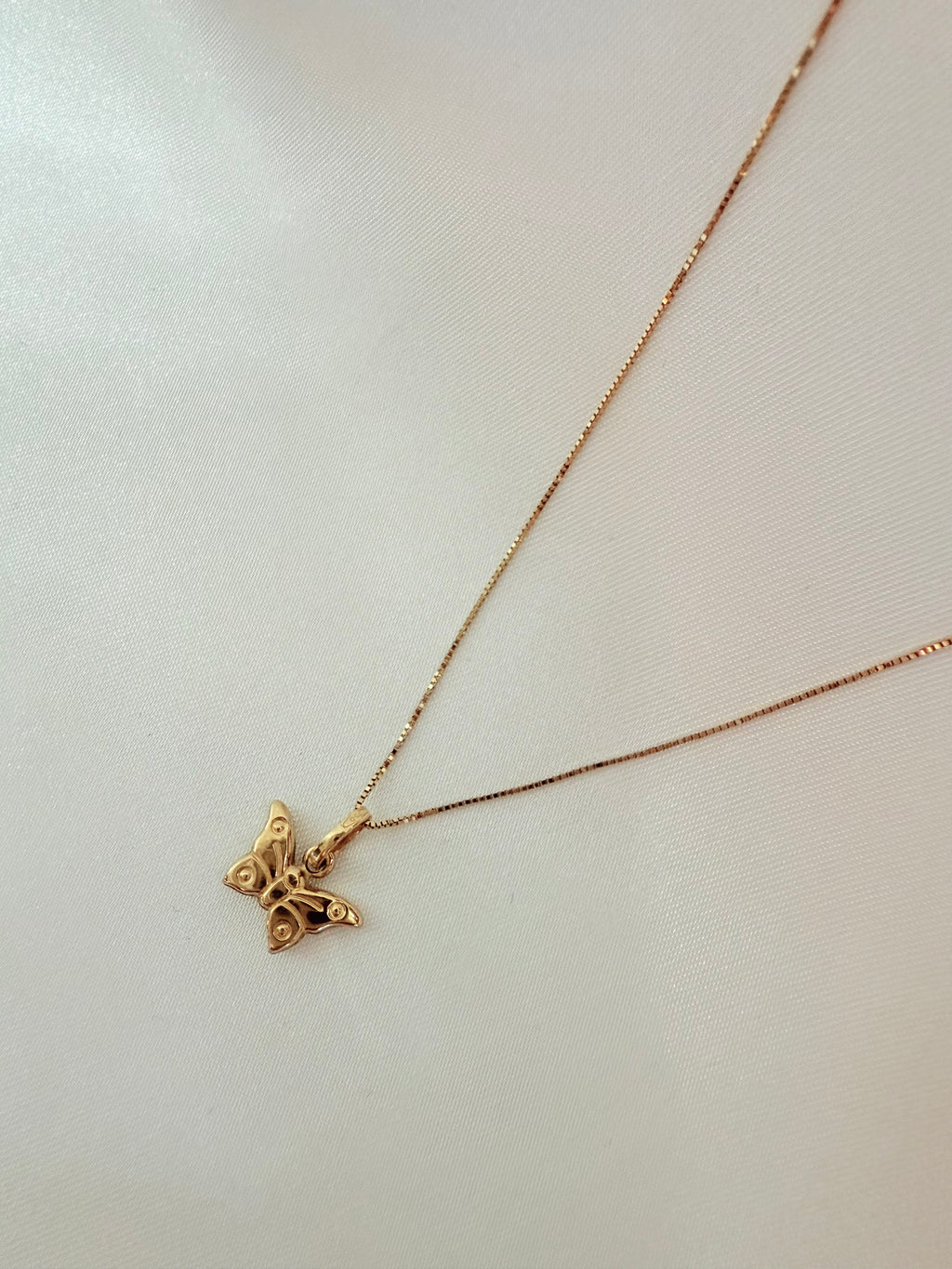 Necklace & butterfly 40 cm 18k