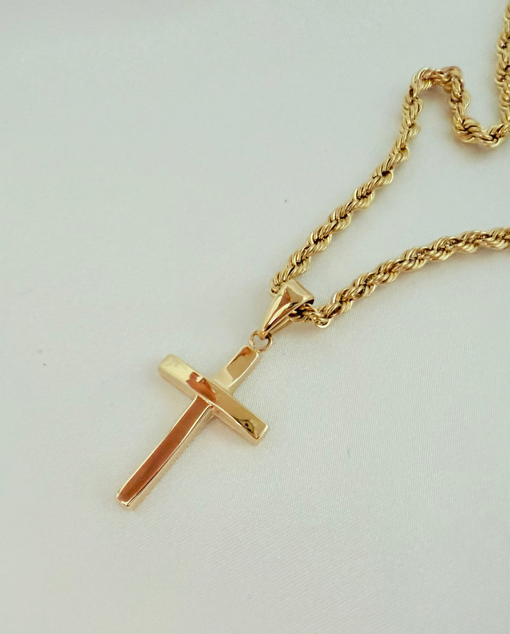 Cross Big 4cm 18k