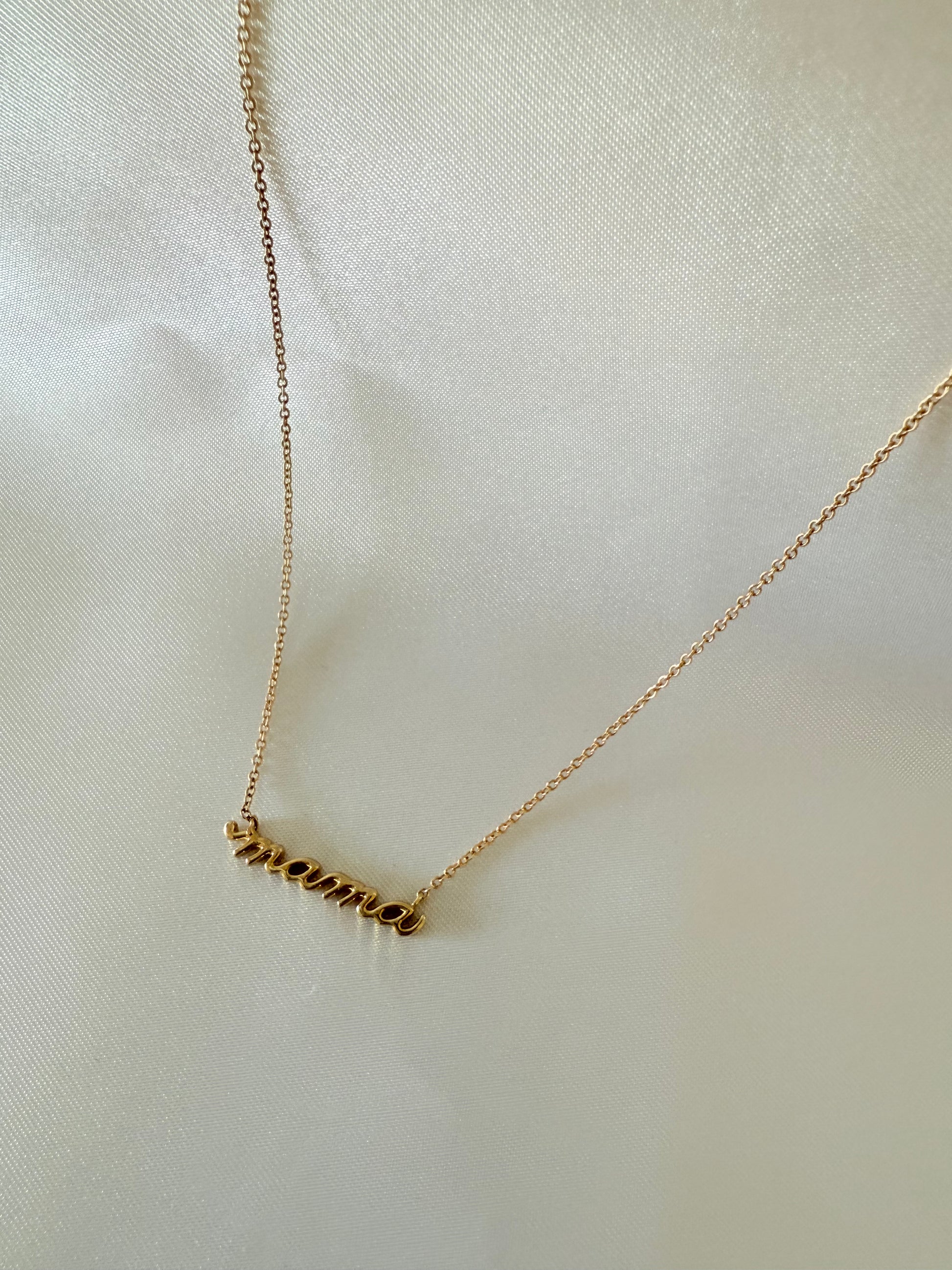 Mama Necklace 45cm 14k