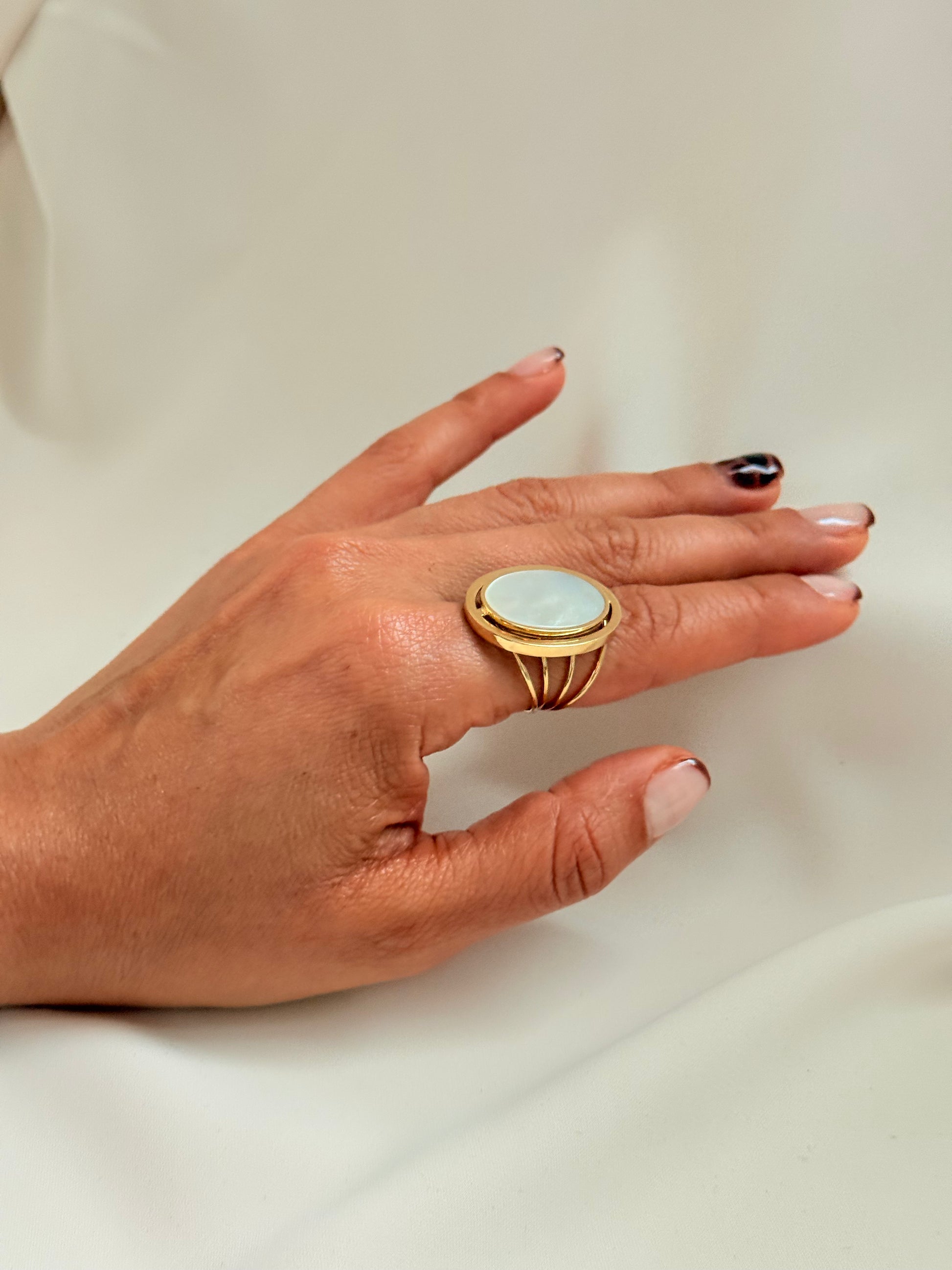 Brillare Nacar Ring 18k 6/2 Size