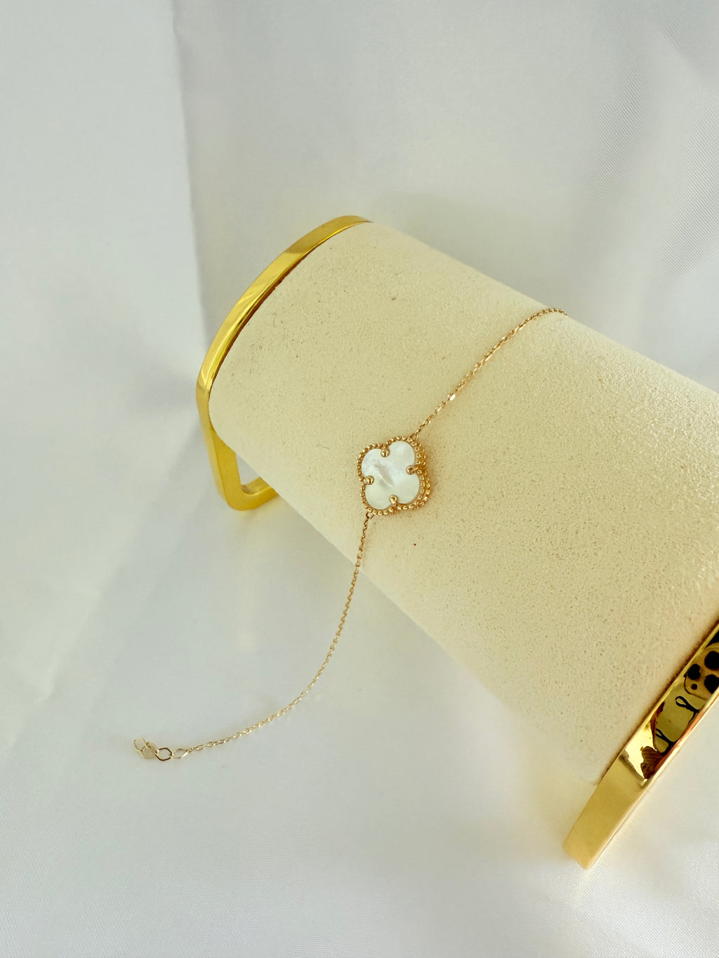 Nacar Flower Bracelet 14k
