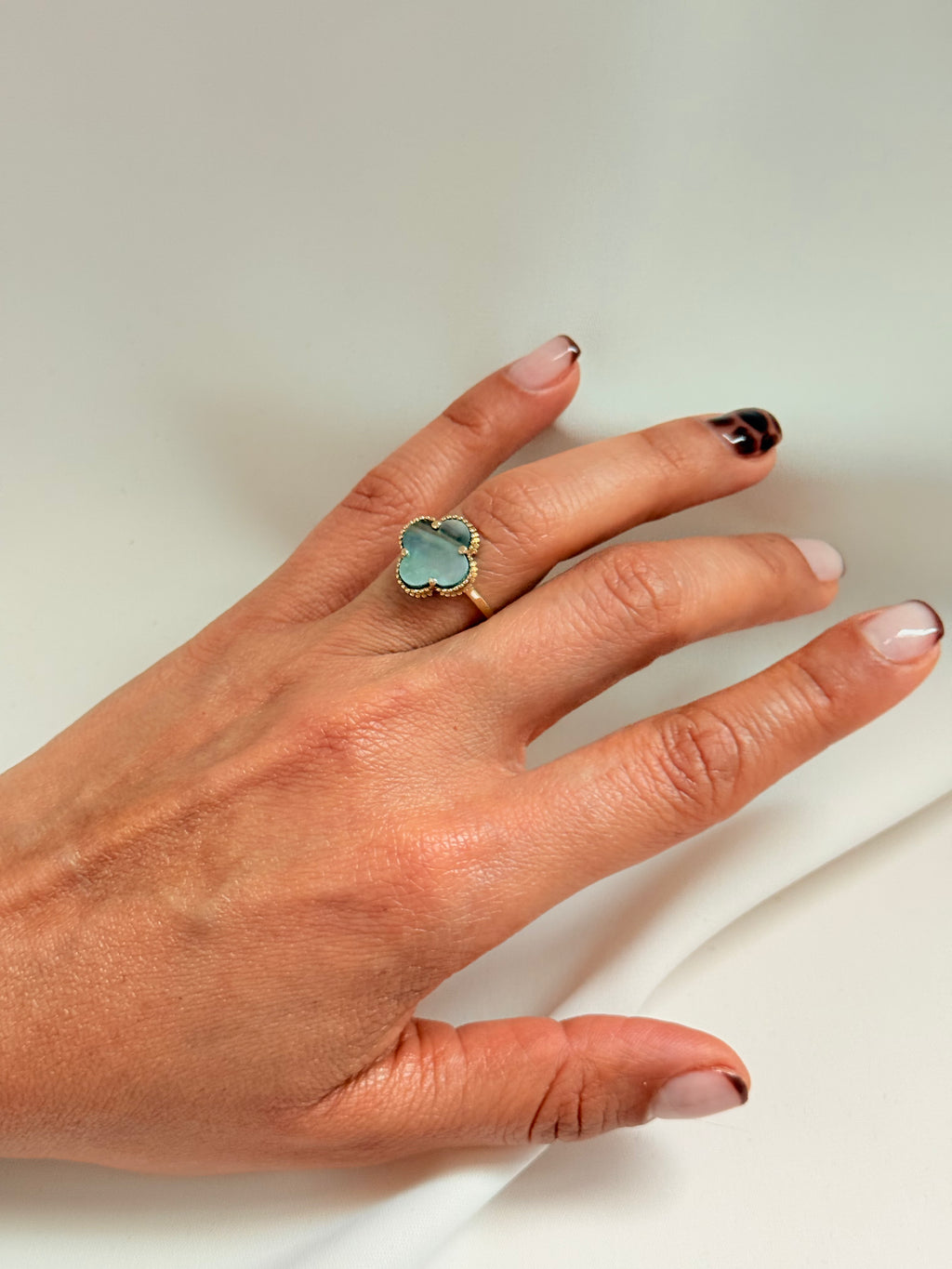 Luxia Grey Nacar Ring 14k 6/2 Size