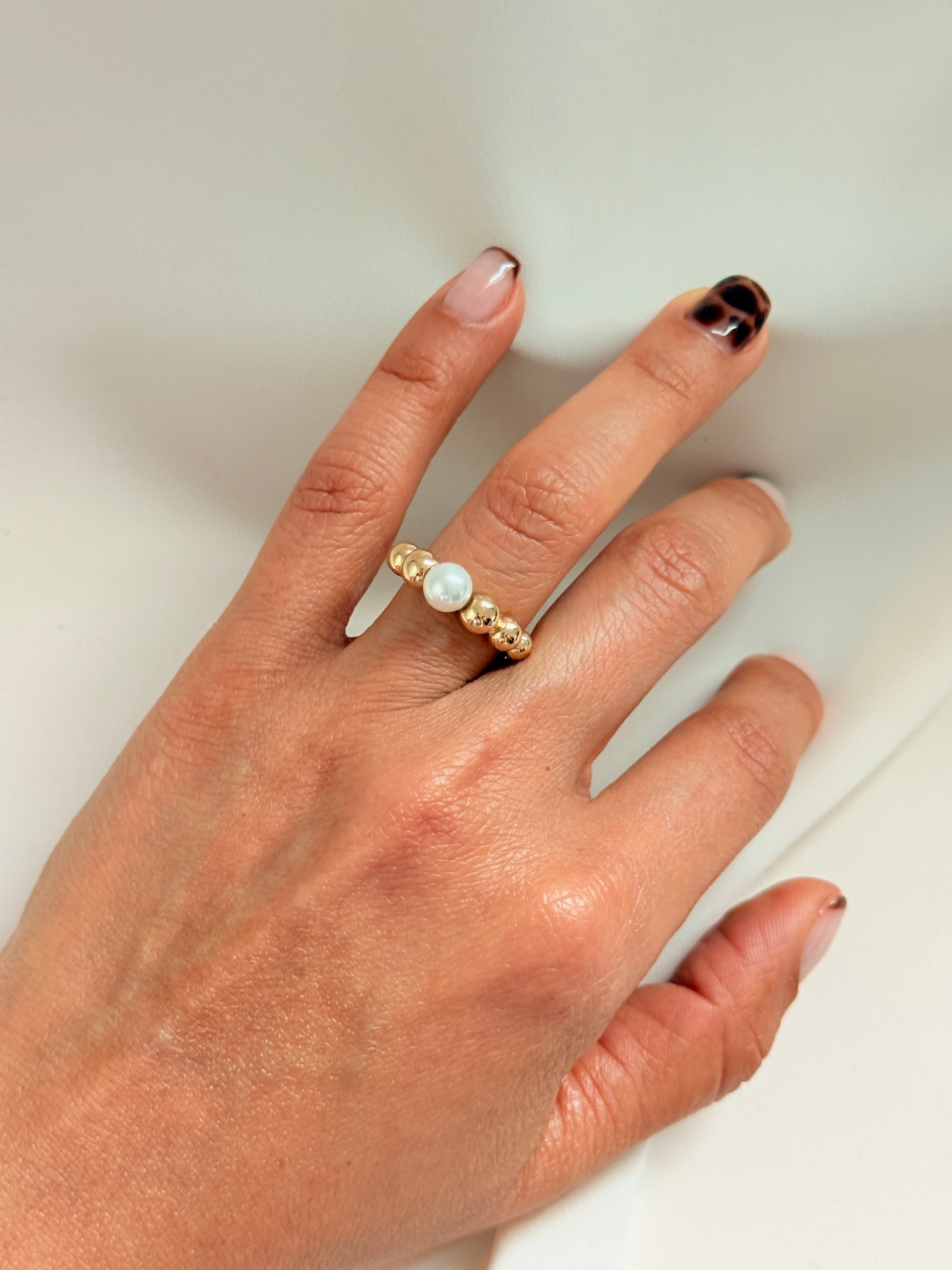 Perla Ring 14k 5/2 Size