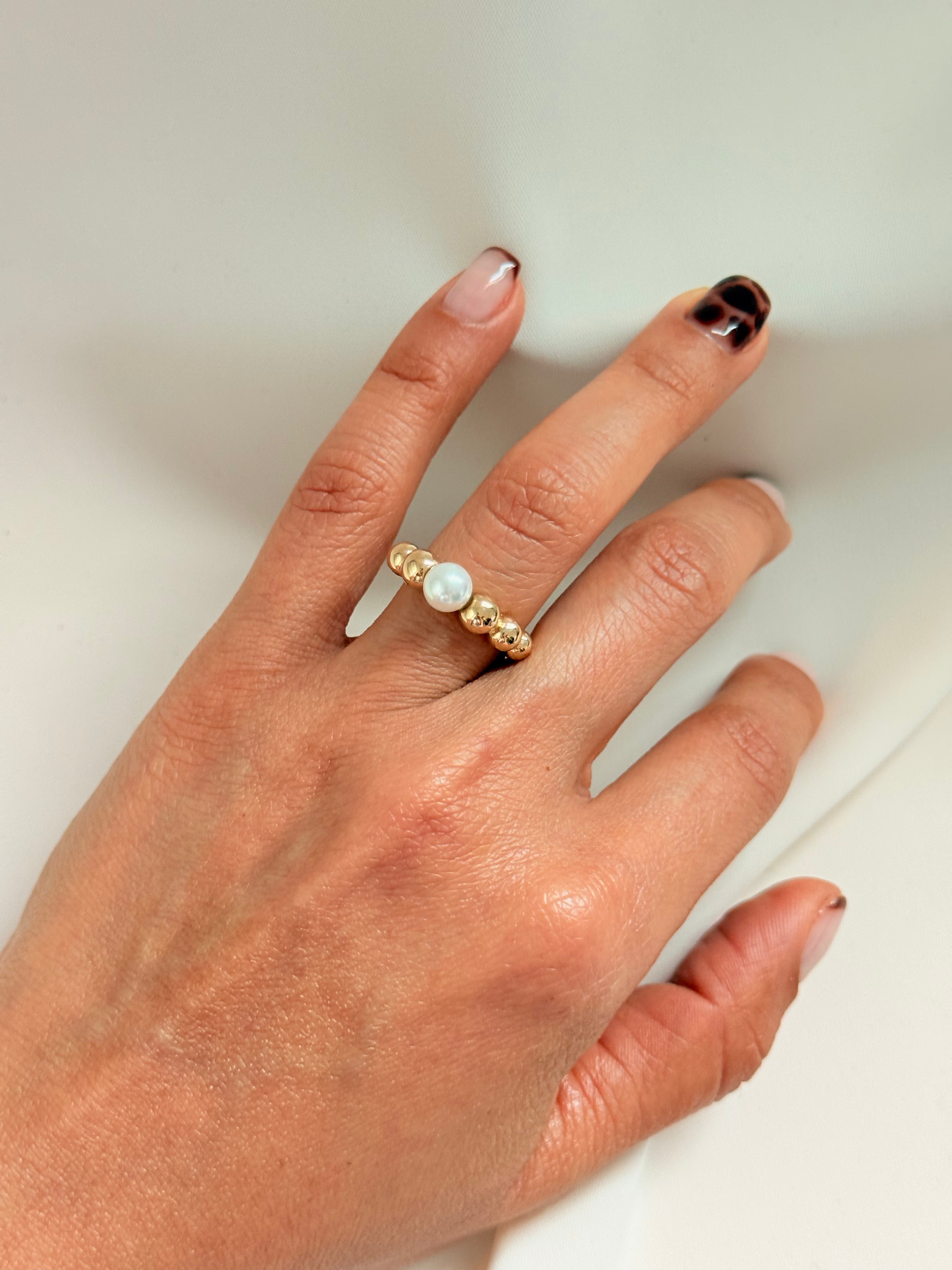 Perla Ring 14k 5/2 Size