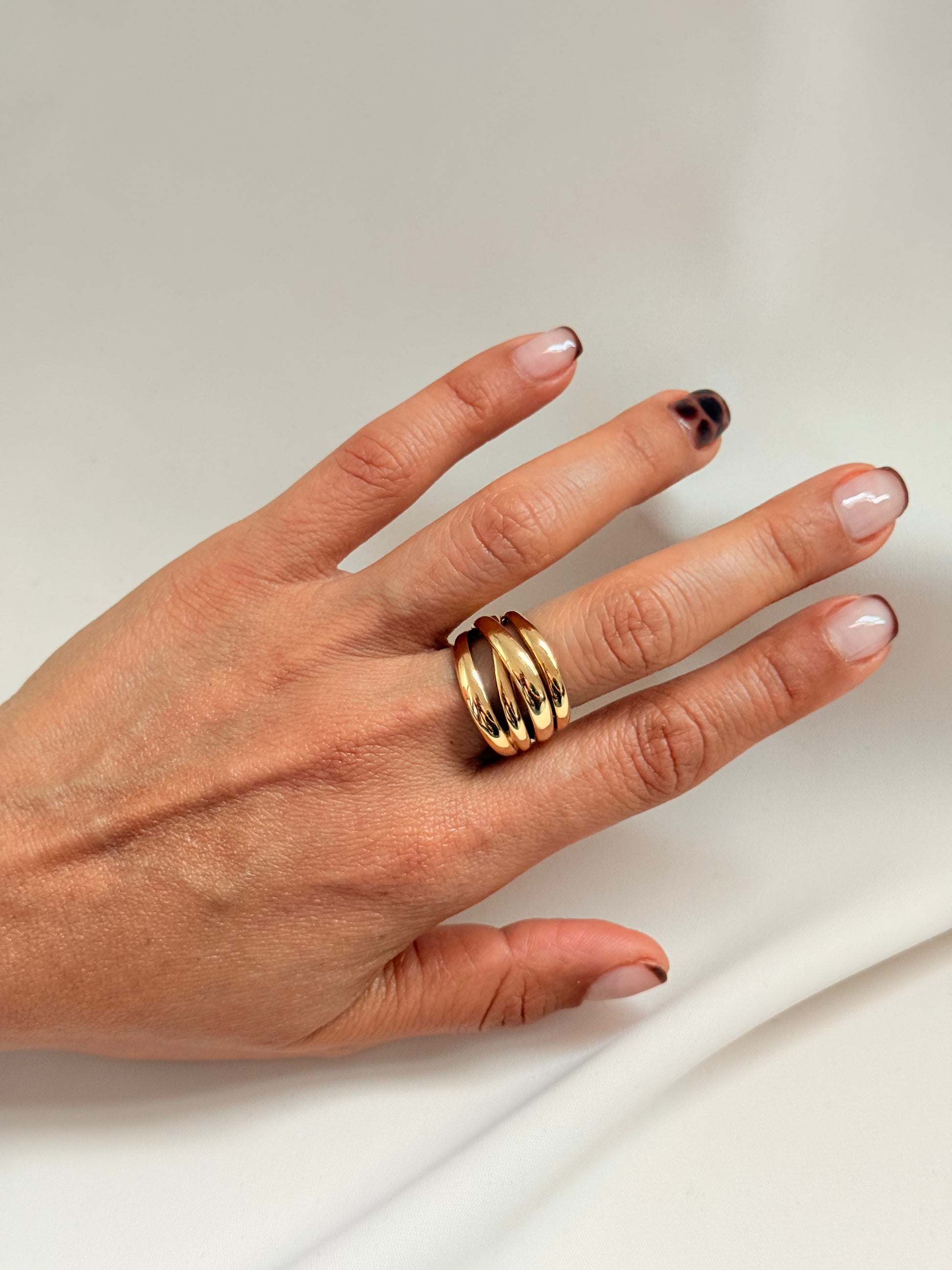 Lumière Ring 18k 8 Size