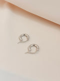 White Elegant Stud 14K