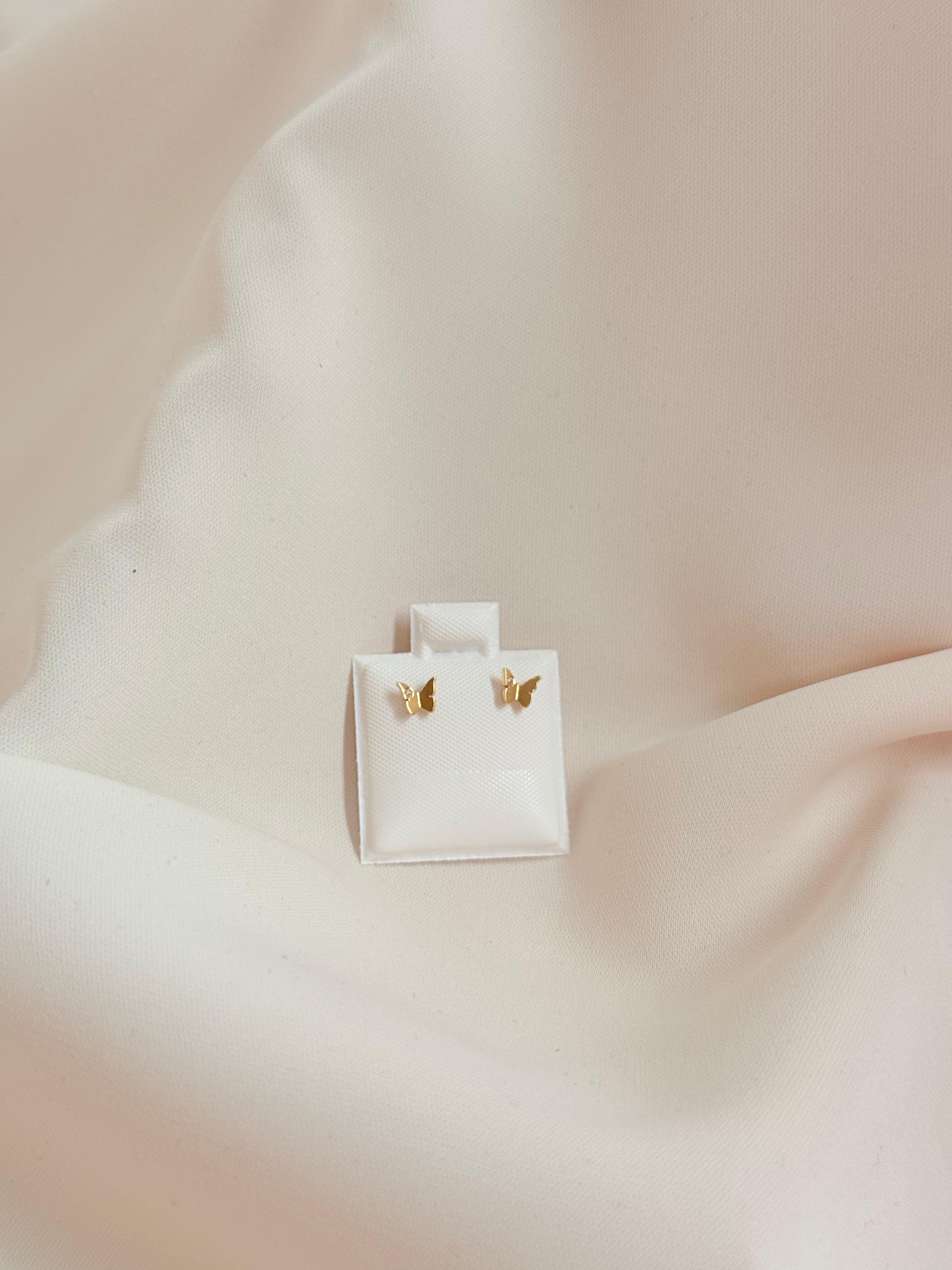 Mini Butterfly with Diamond 18K